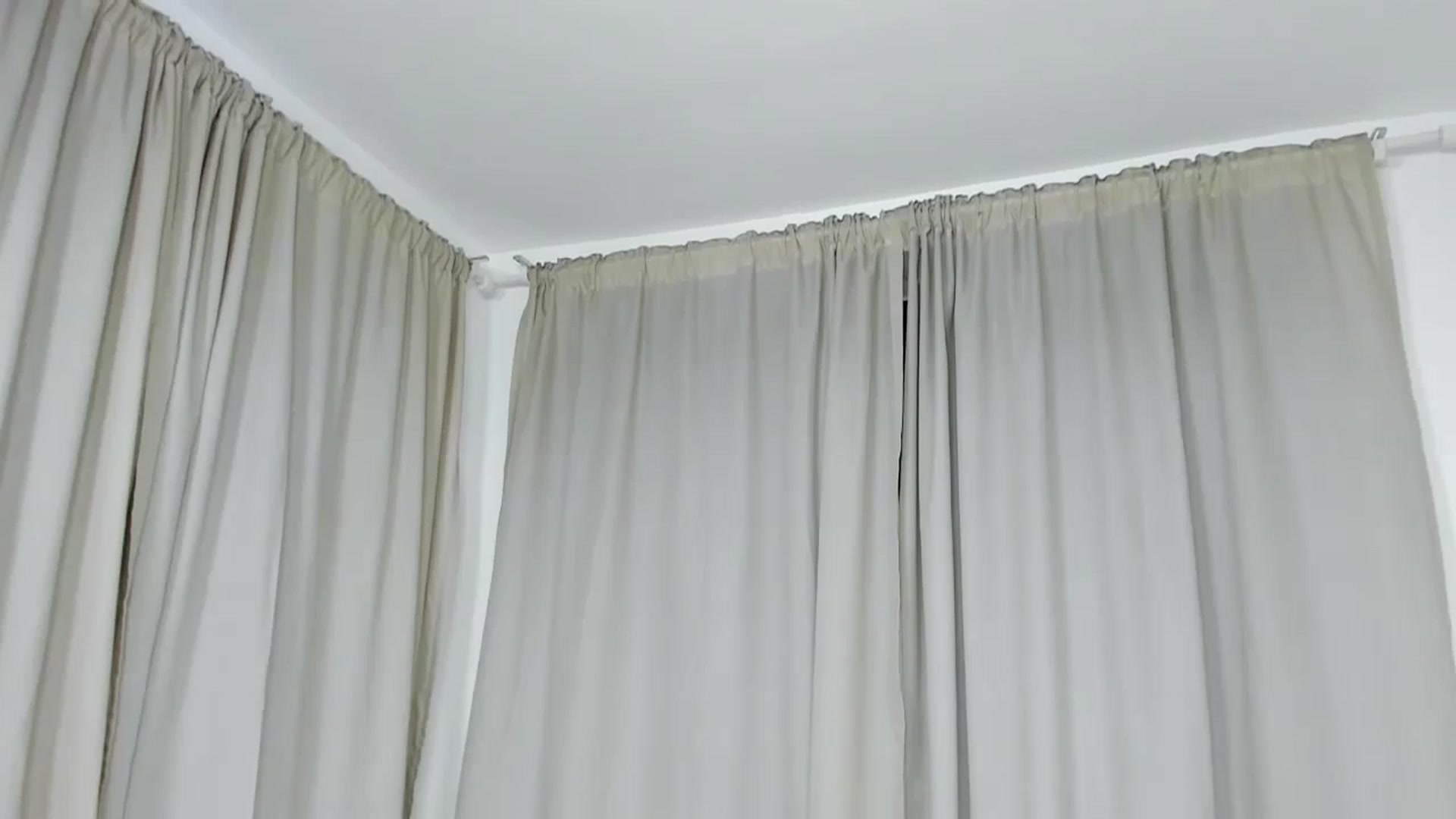 Gallery image thumbnail from Qarinah's myfreecams stream on, 02/19/2024, 06:32 image 16 of 20