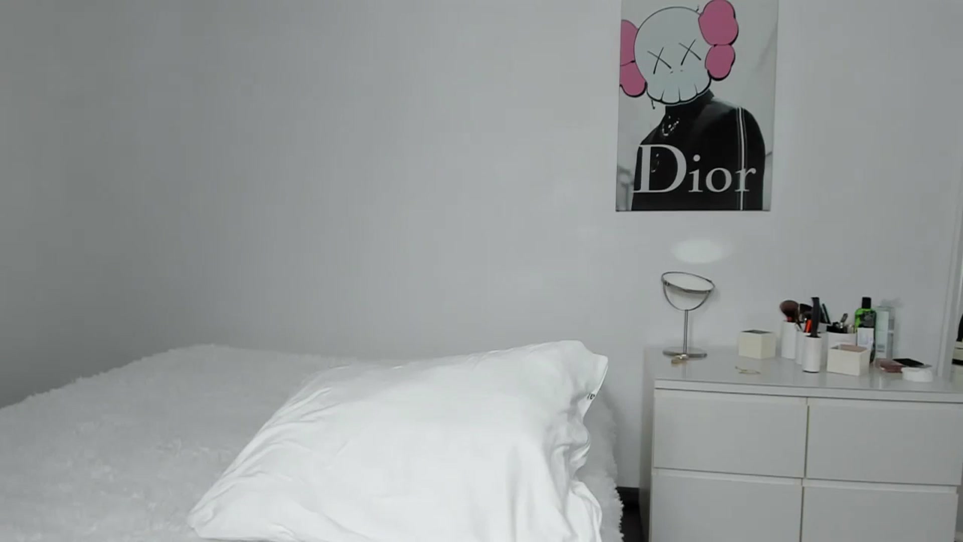 Gallery image thumbnail from Qarinah's myfreecams stream on, 03/25/2024, 01:54 image 20 of 20
