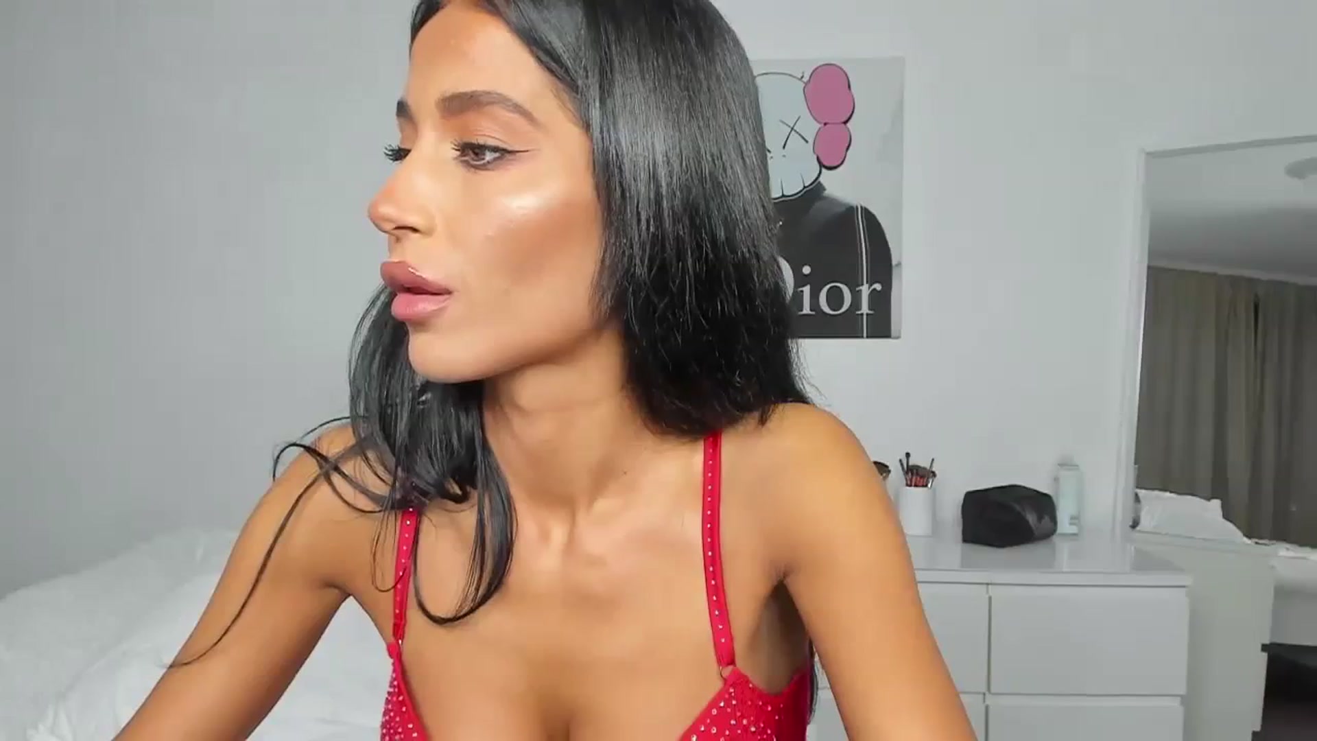 Gallery image thumbnail from Qarinah's myfreecams stream on, 04/02/2024, 03:07 image 18 of 20