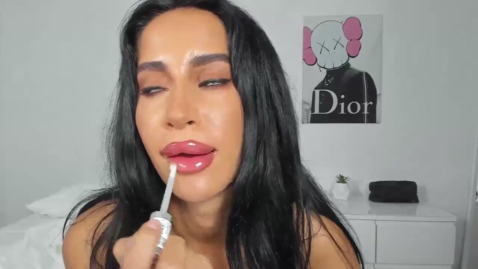 Gallery image thumbnail from Qarinah's myfreecams stream on, 05/11/2024, 03:43 image 15 of 20