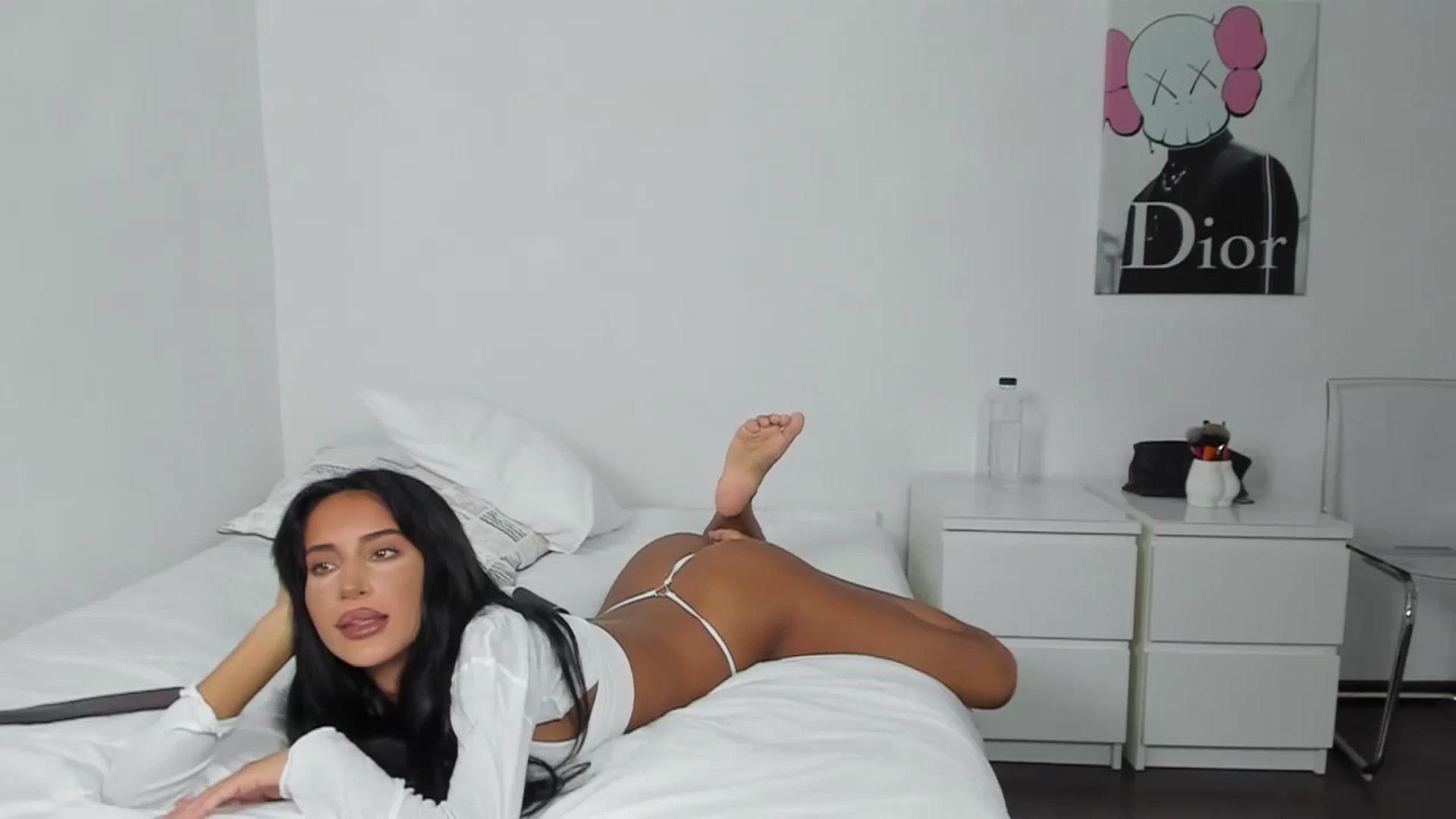 Gallery image thumbnail from Qarinah's myfreecams stream on, 05/30/2024, 23:57 image 9 of 20