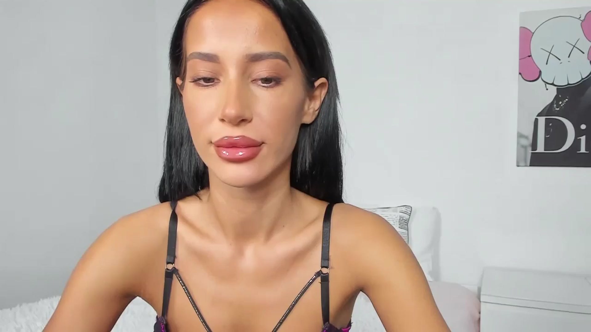 Gallery image thumbnail from Qarinah's myfreecams stream on, 06/07/2024, 24:15 image 4 of 20