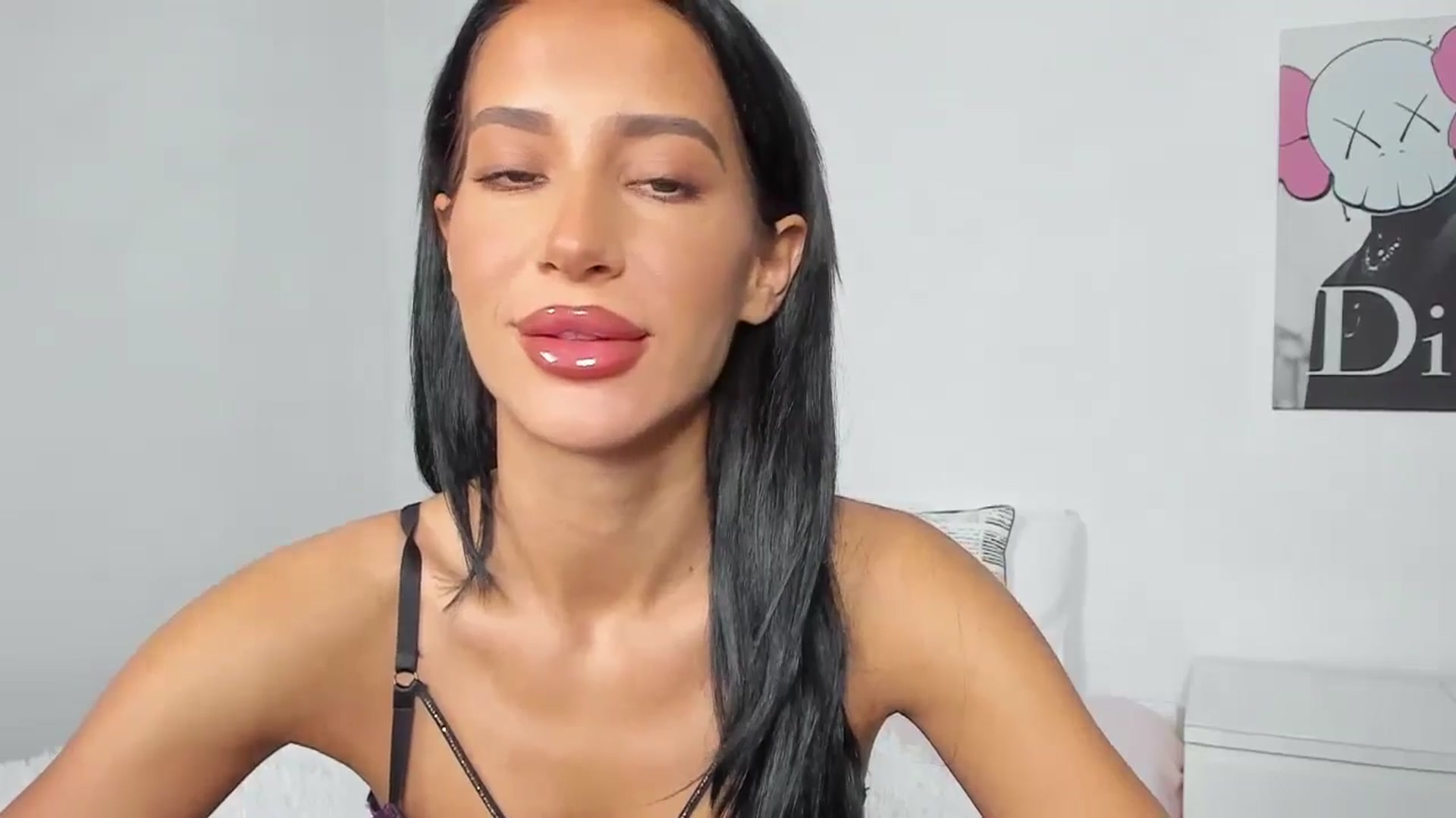 Gallery image thumbnail from Qarinah's myfreecams stream on, 06/07/2024, 24:15 image 5 of 20