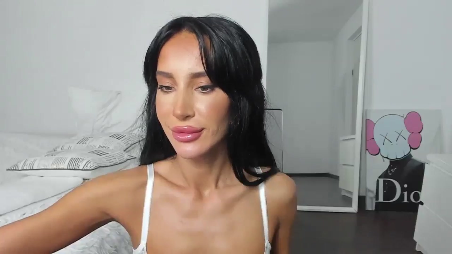 Gallery image thumbnail from Qarinah's myfreecams stream on, 07/02/2024, 06:02 image 17 of 20