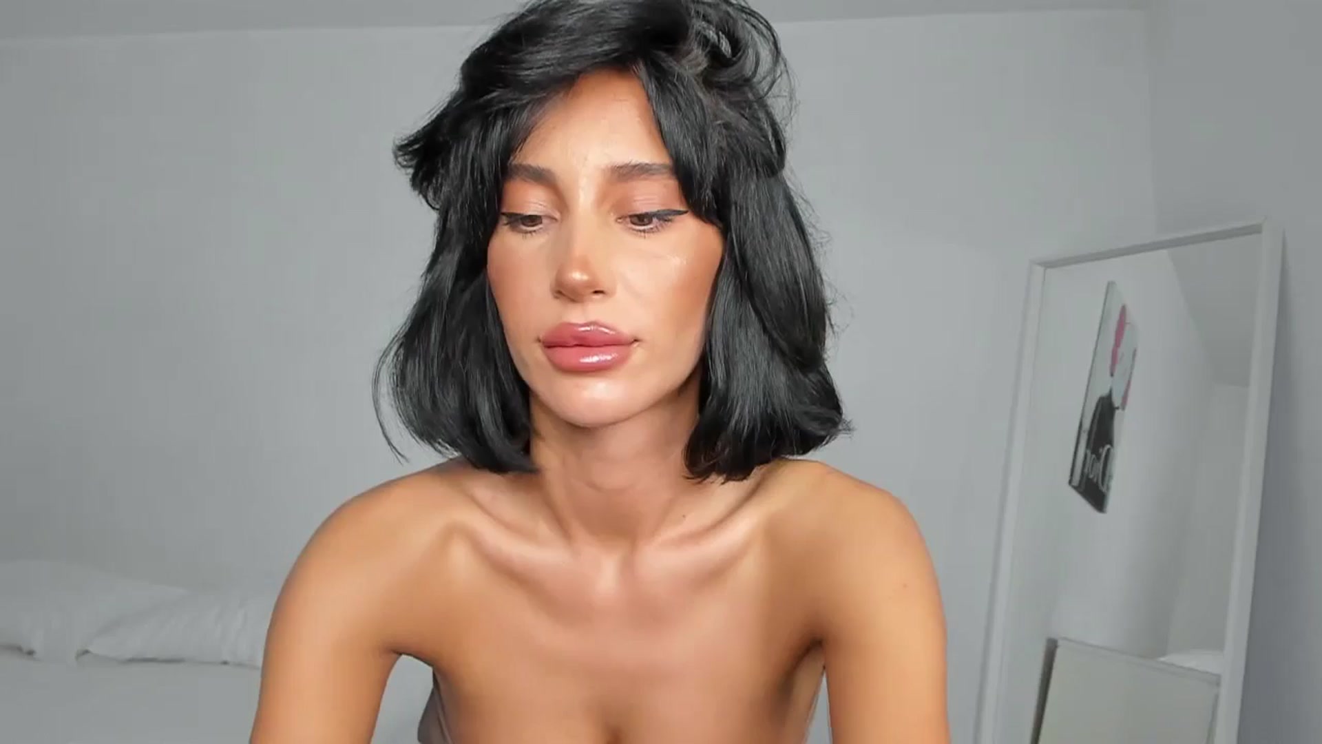 Gallery image thumbnail from Qarinah's myfreecams stream on, 08/02/2024, 10:53 image 9 of 20