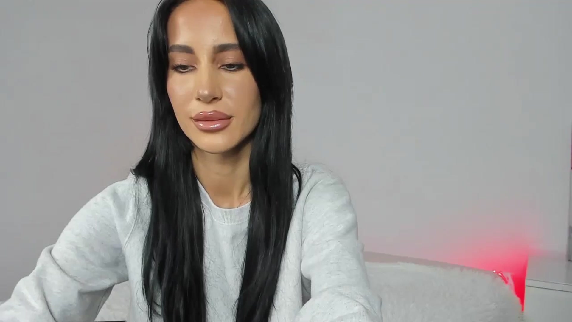 Gallery image thumbnail from Qarinah's myfreecams stream on, 09/15/2024, 22:12 image 19 of 20