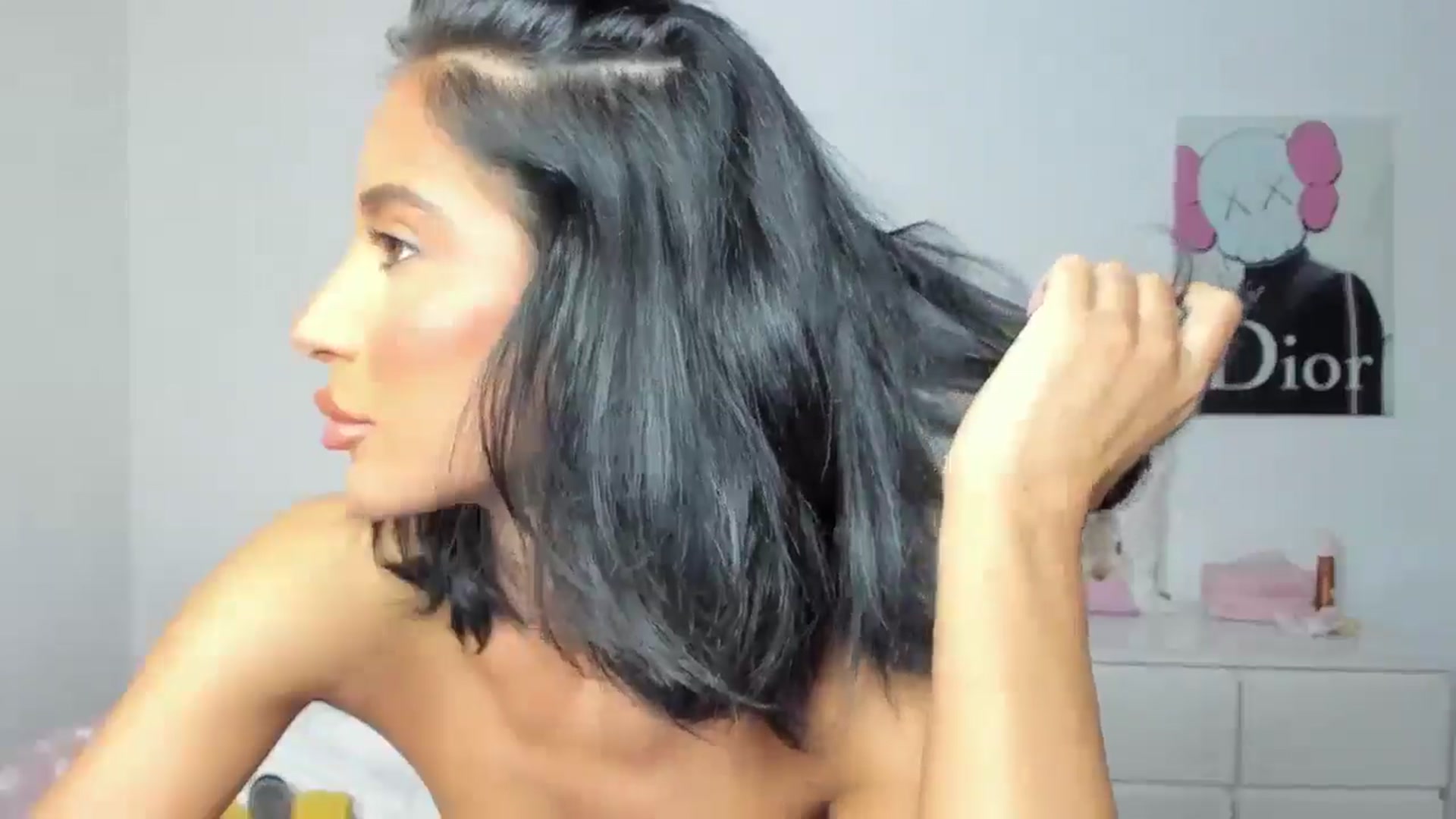 Gallery image thumbnail from Qarinah's myfreecams stream on, 04/03/2025, 01:27 image 5 of 20
