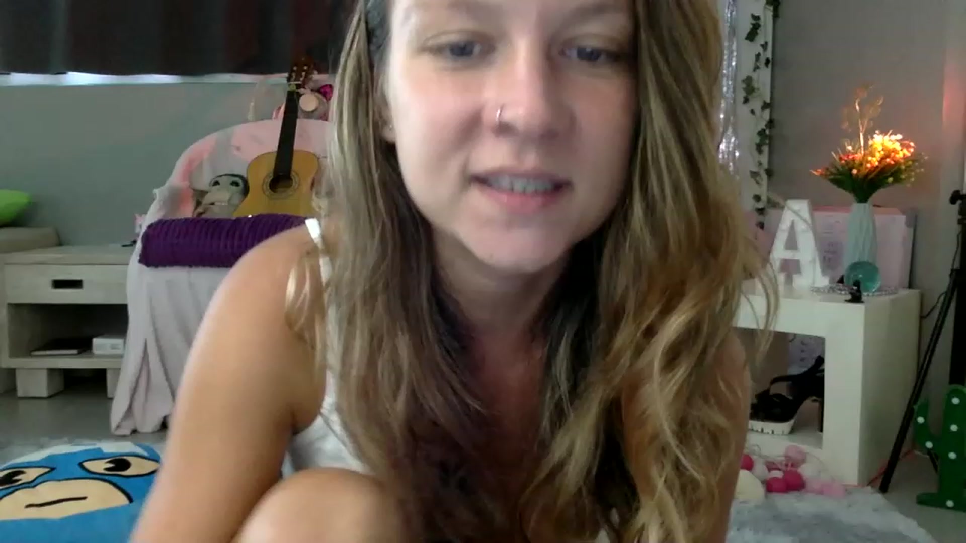 Gallery image thumbnail from Qi_ra's myfreecams stream on, 02/04/2023, 03:02 image 19 of 20