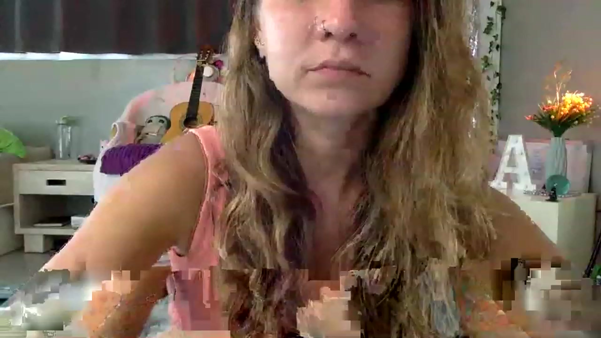 Gallery image thumbnail from Qi_ra's myfreecams stream on, 02/08/2023, 06:21 image 5 of 20