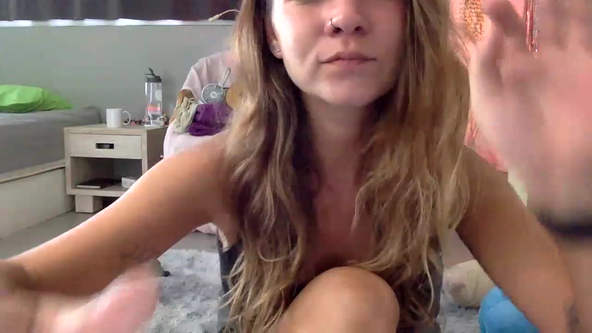 Gallery image thumbnail from Qi_ra's myfreecams stream on, 02/24/2023, 02:55 image 2 of 20