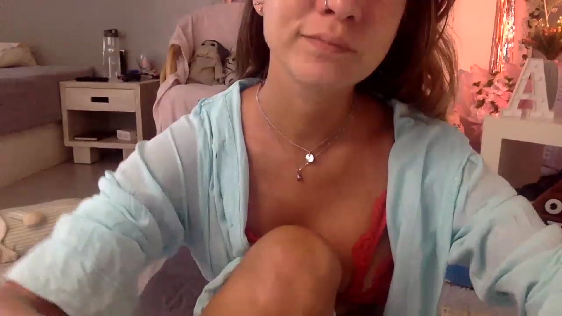 Gallery image thumbnail from Qi_ra's myfreecams stream on, 03/13/2023, 03:32 image 2 of 20
