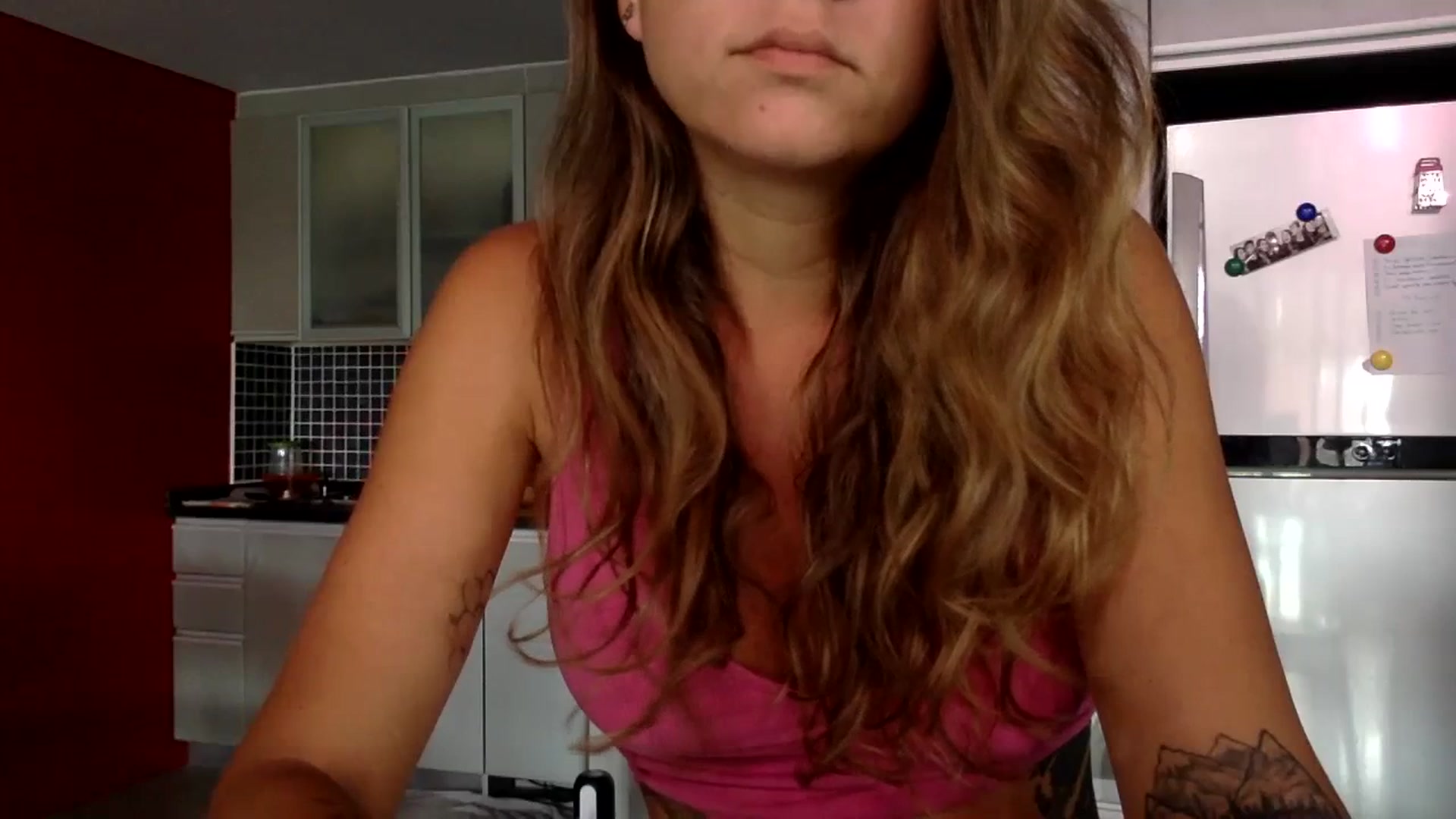 Gallery image thumbnail from Qi_ra's myfreecams stream on, 06/01/2023, 01:55 image 14 of 20