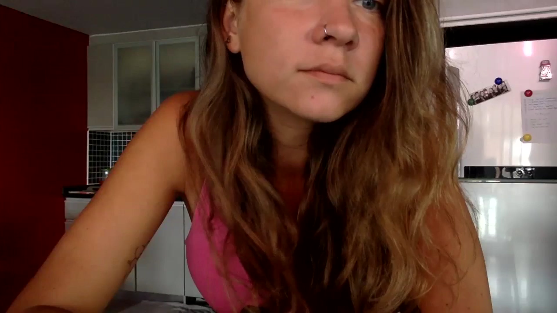 Gallery image thumbnail from Qi_ra's myfreecams stream on, 06/01/2023, 01:55 image 18 of 20