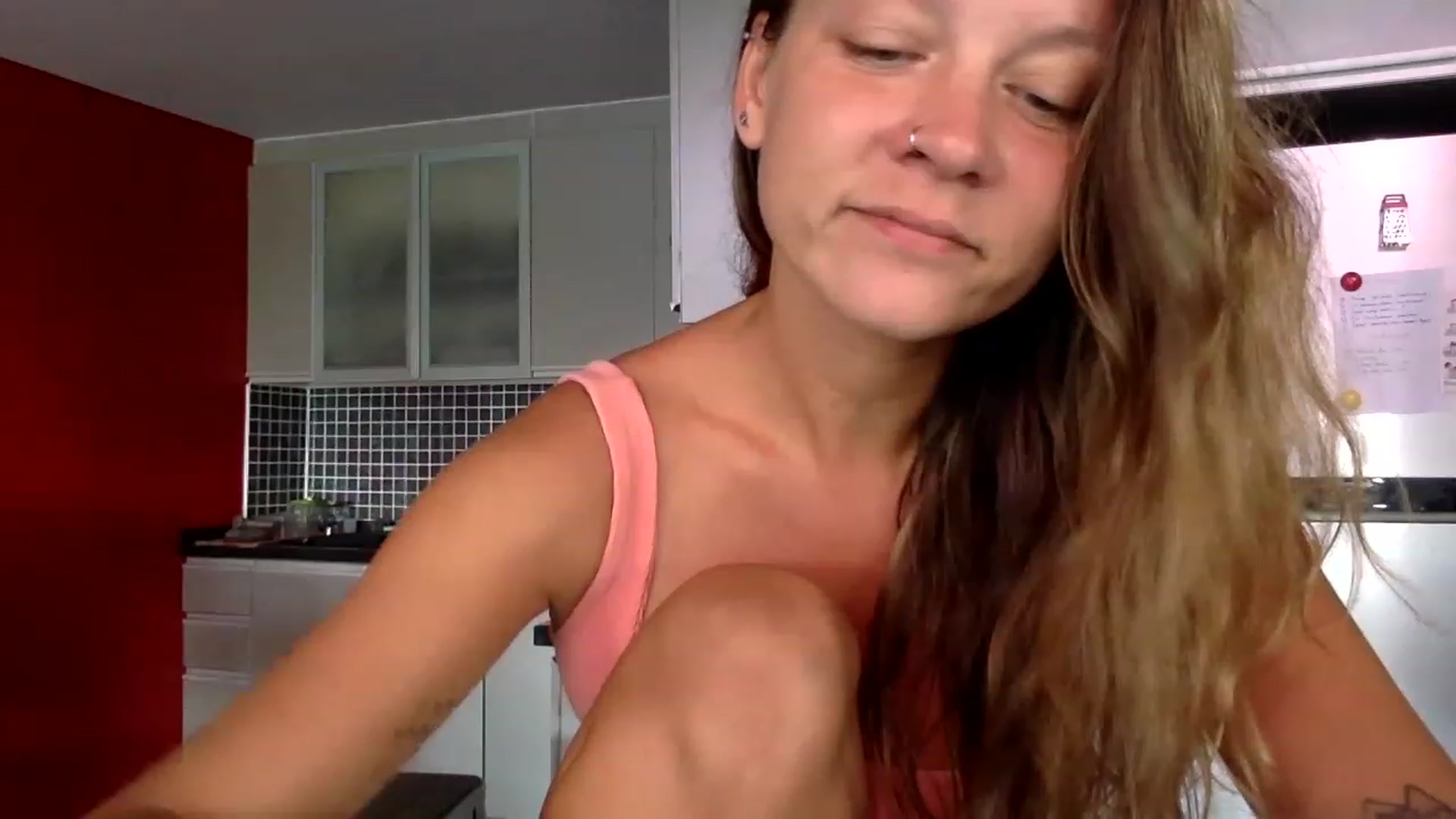 Gallery image thumbnail from Qi_ra's myfreecams stream on, 06/09/2023, 01:17 image 16 of 20