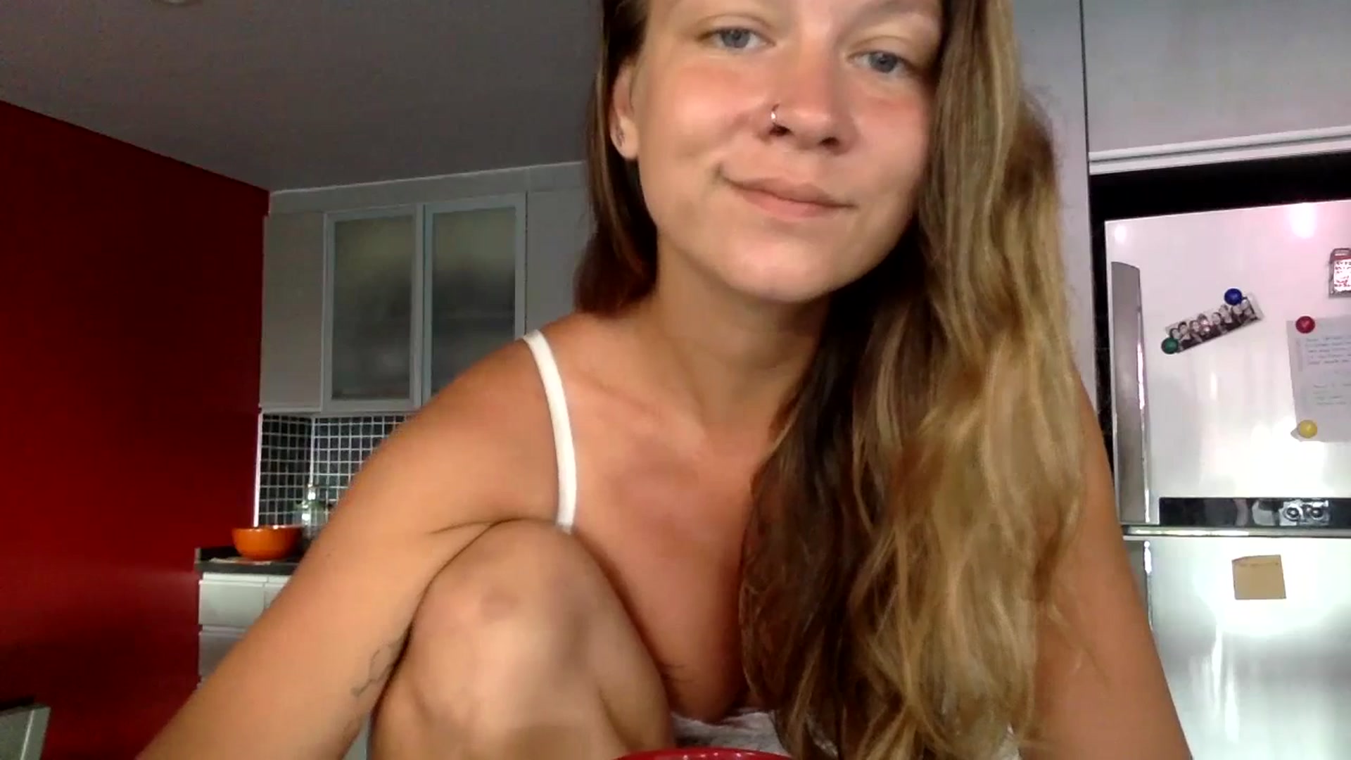 Gallery image thumbnail from Qi_ra's myfreecams stream on, 06/10/2023, 01:13 image 14 of 20