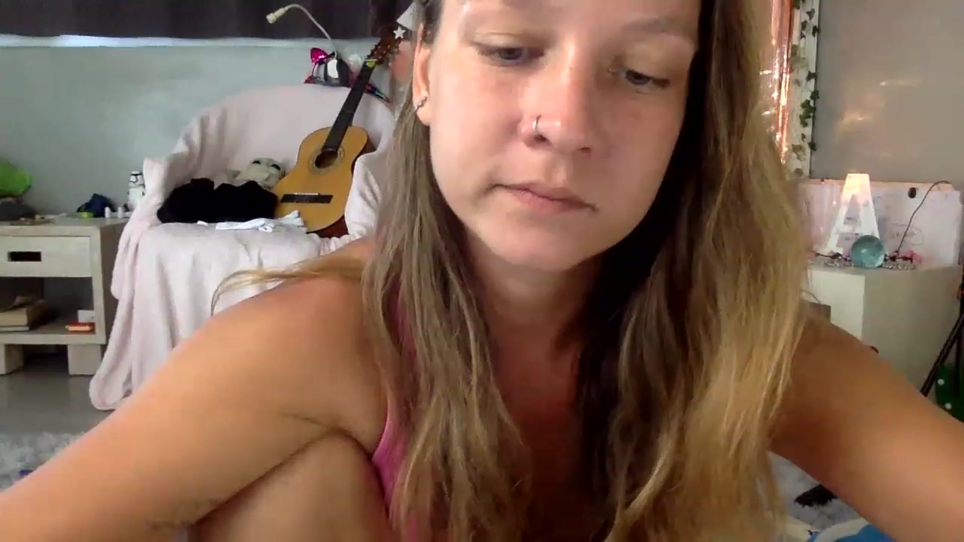 Gallery image thumbnail from Qi_ra's myfreecams stream on, 06/12/2023, 03:12 image 7 of 20