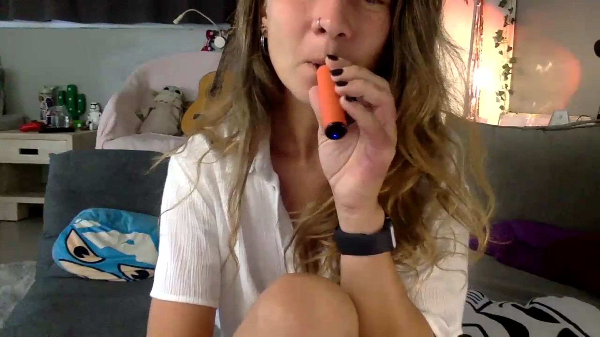 Gallery image thumbnail from Qi_ra's myfreecams stream on, 07/10/2023, 03:24 image 8 of 20