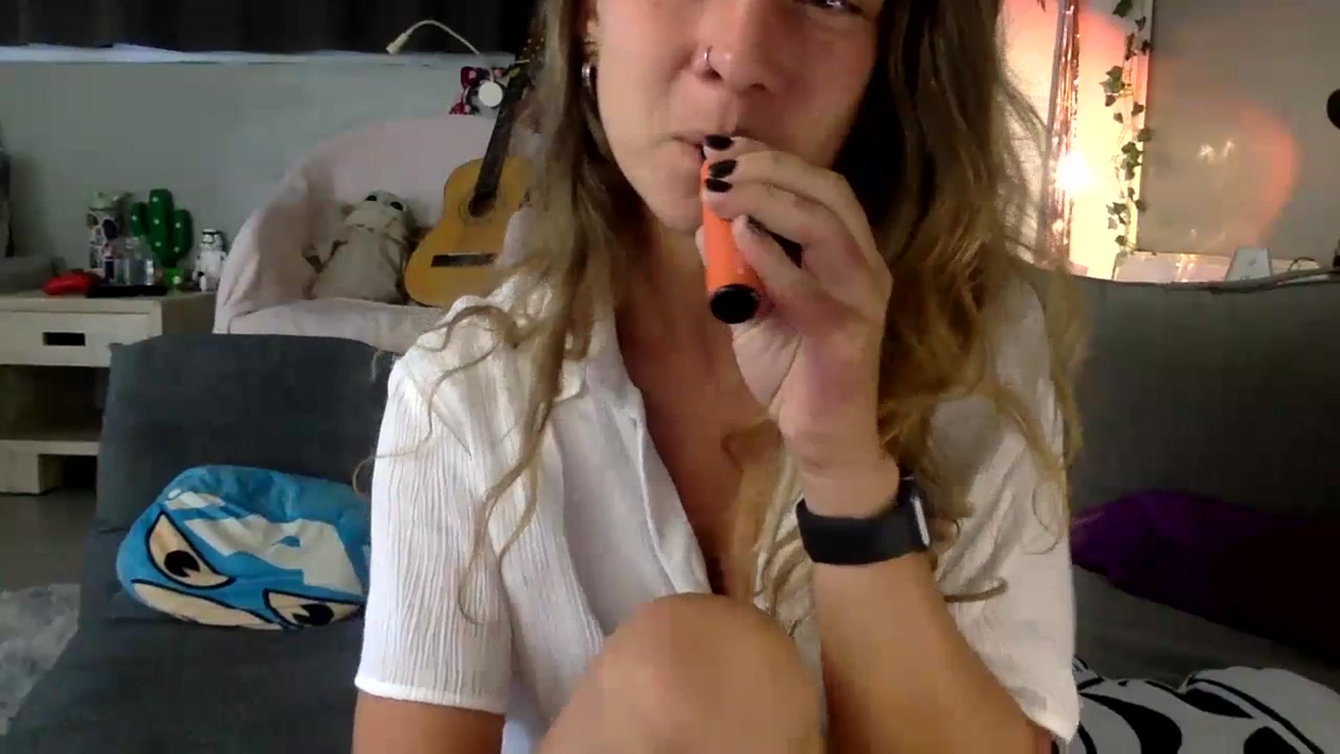 Gallery image thumbnail from Qi_ra's myfreecams stream on, 07/10/2023, 03:24 image 3 of 20