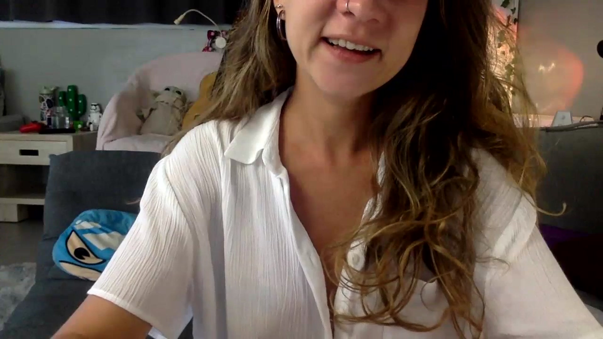 Gallery image thumbnail from Qi_ra's myfreecams stream on, 07/10/2023, 03:24 image 5 of 20