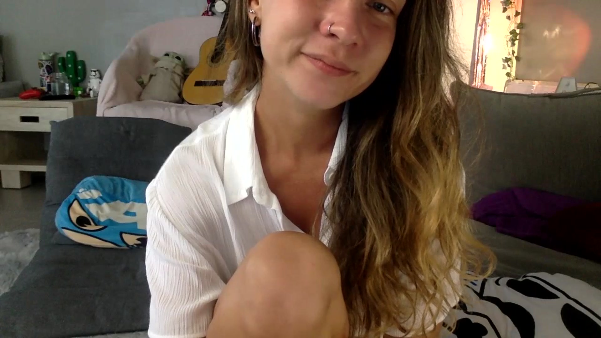 Gallery image thumbnail from Qi_ra's myfreecams stream on, 07/10/2023, 04:40 image 14 of 20