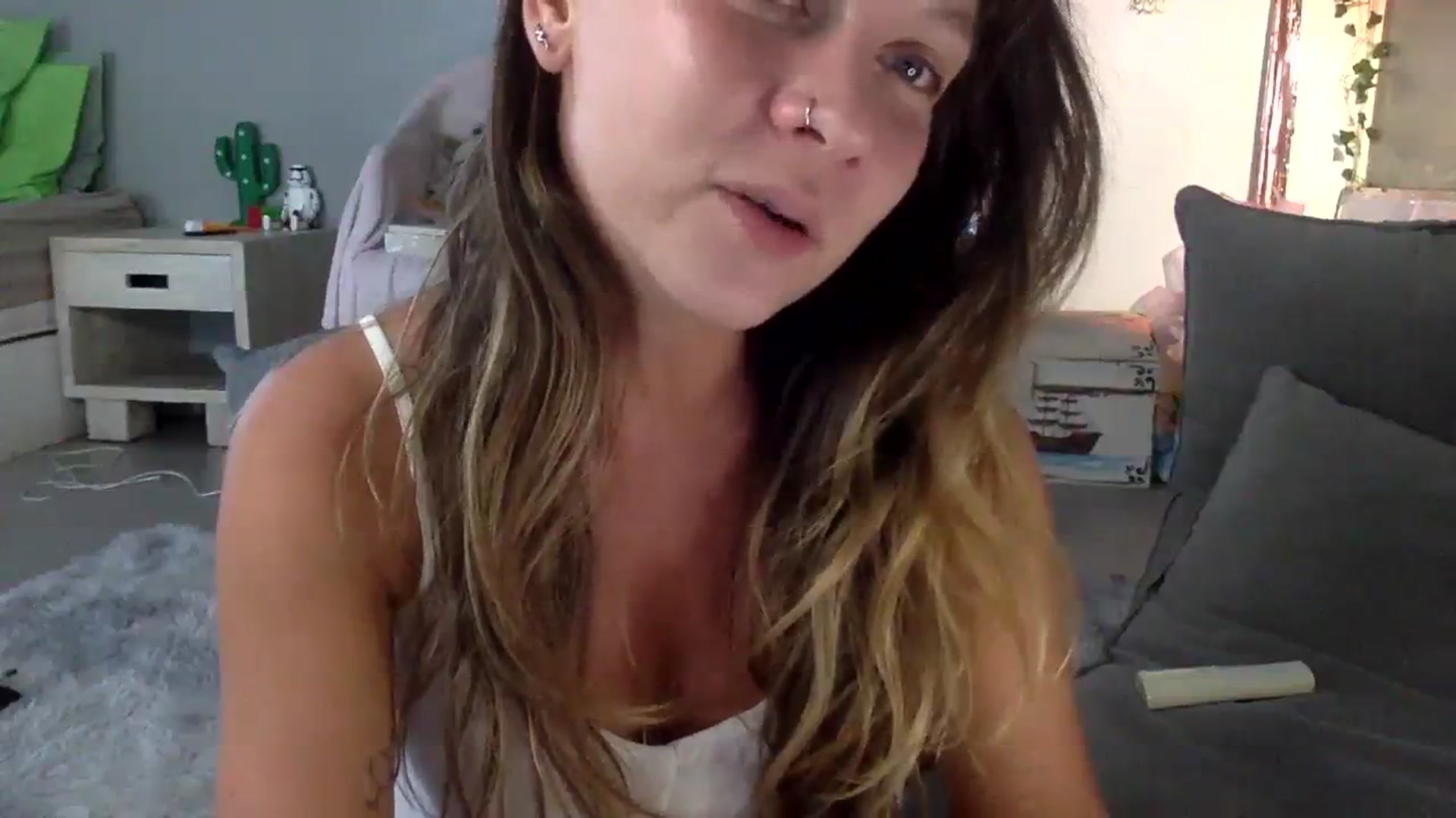 Gallery image thumbnail from Qi_ra's myfreecams stream on, 07/25/2023, 05:32 image 20 of 20