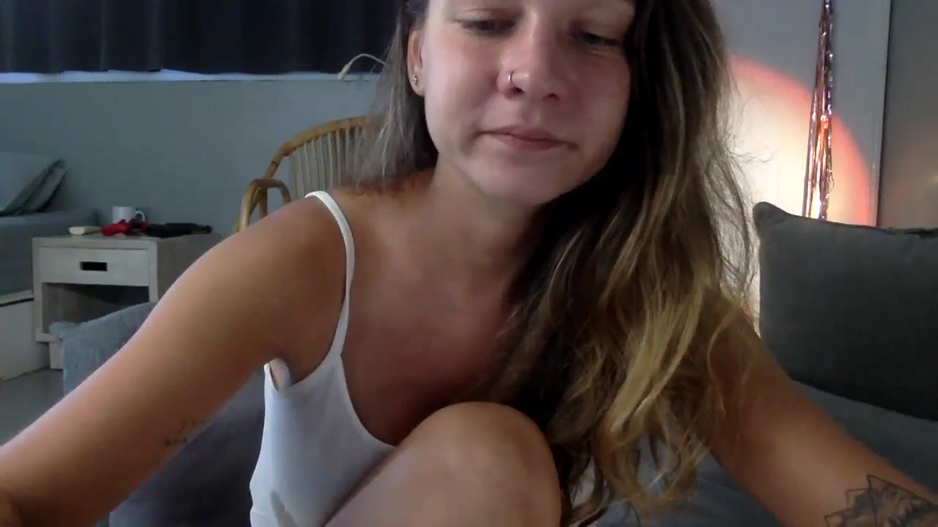 Gallery image thumbnail from Qi_ra's myfreecams stream on, 07/31/2023, 02:58 image 13 of 20