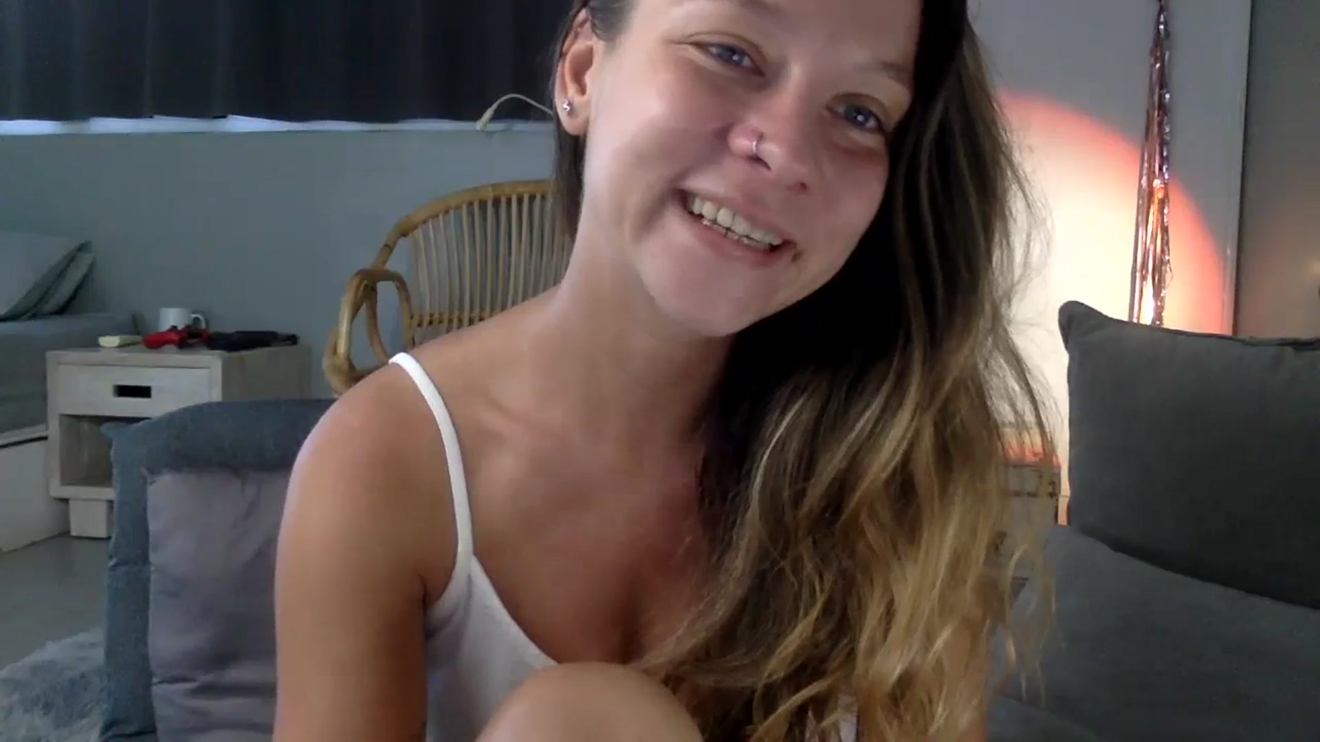 Gallery image thumbnail from Qi_ra's myfreecams stream on, 07/31/2023, 02:58 image 9 of 20