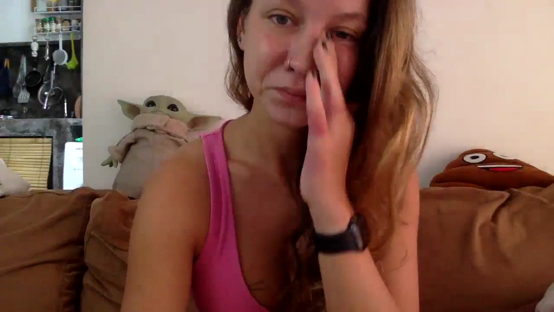 Gallery image thumbnail from Qi_ra's myfreecams stream on, 08/07/2023, 02:48 image 2 of 20