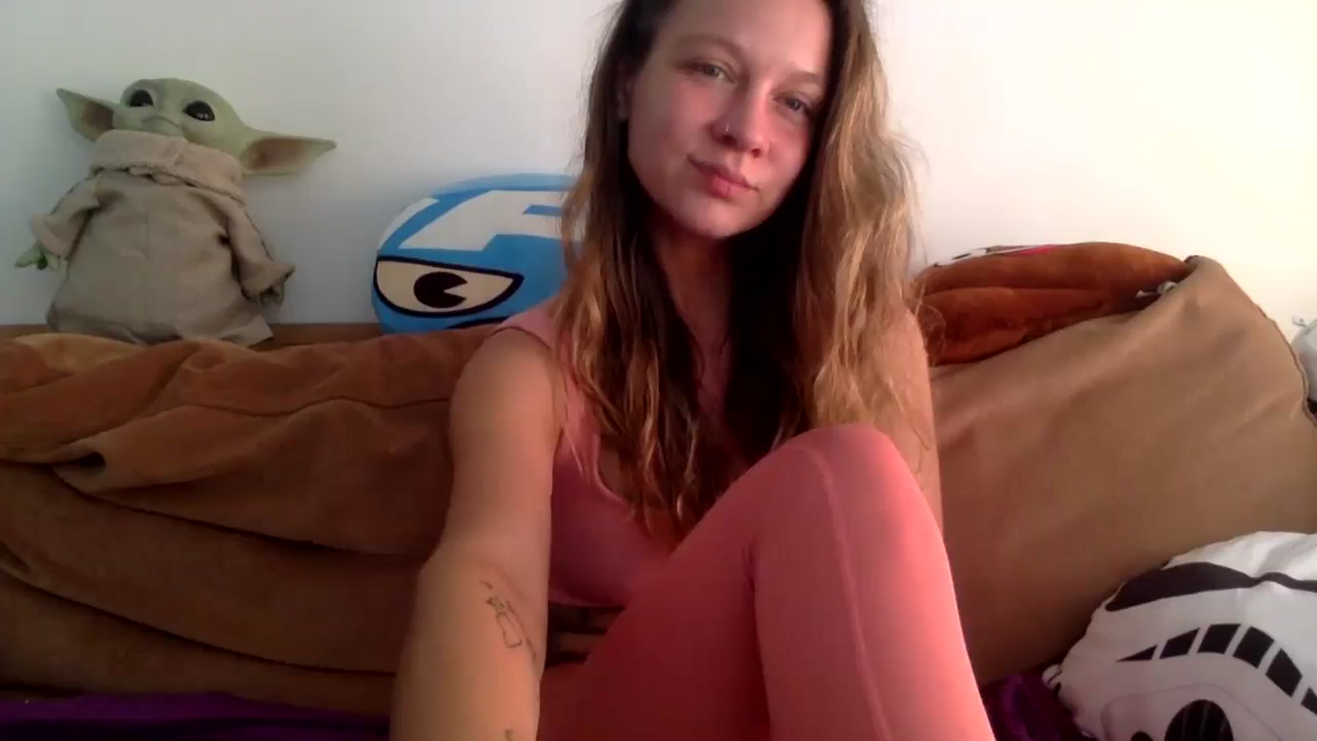 Gallery image thumbnail from Qi_ra's myfreecams stream on, 08/08/2023, 02:58 image 20 of 20