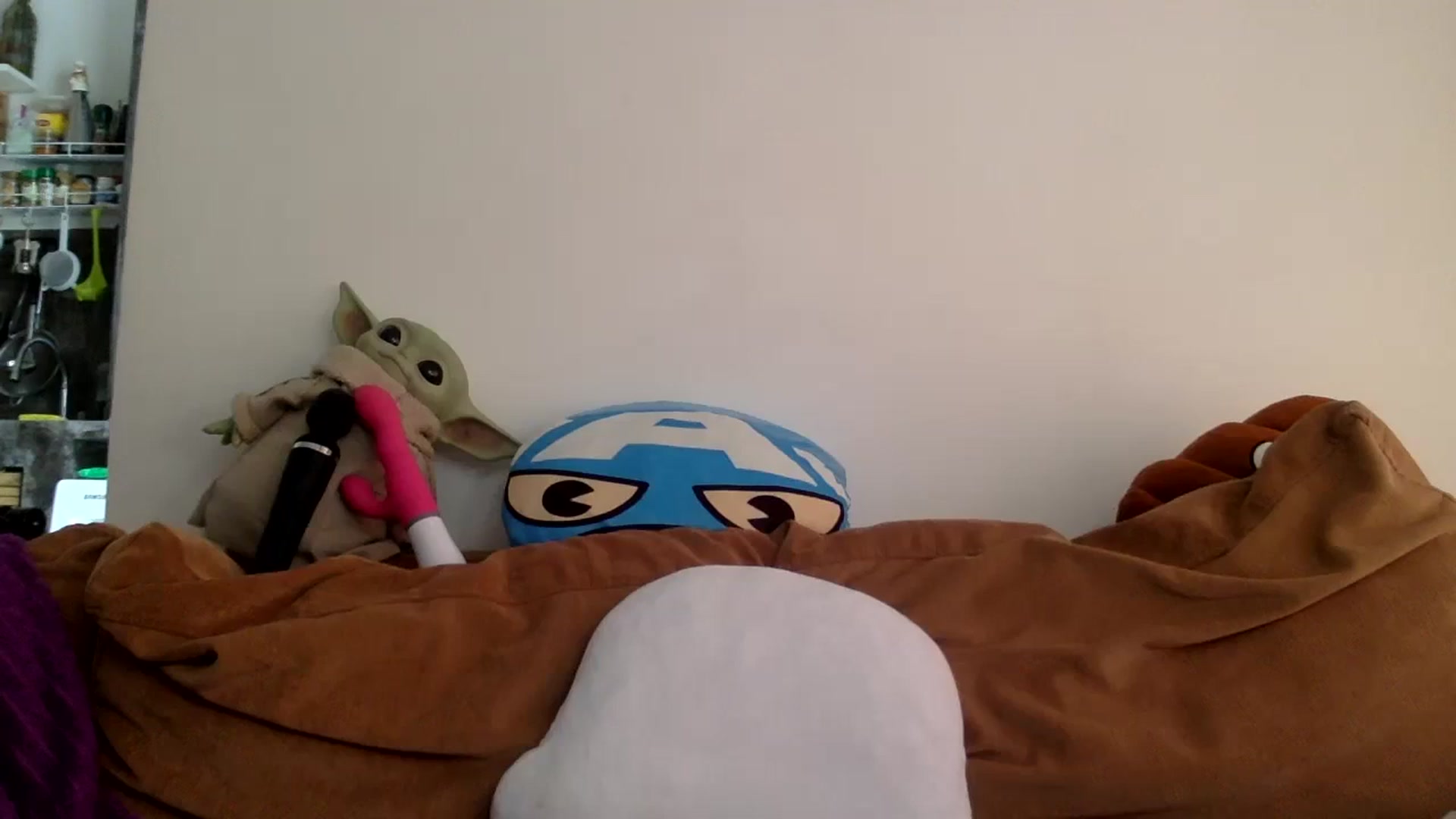 Gallery image thumbnail from Qi_ra's myfreecams stream on, 08/10/2023, 03:48 image 8 of 20
