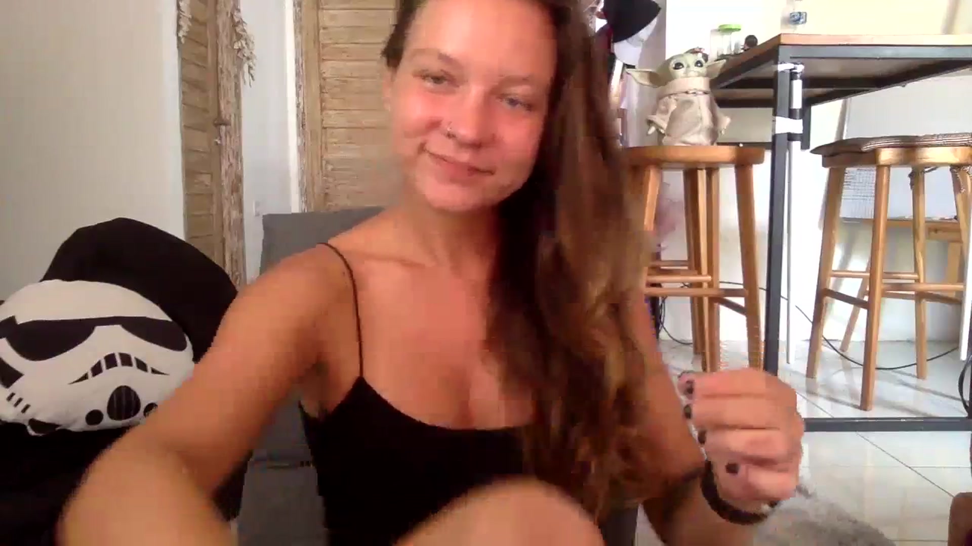 Gallery image thumbnail from Qi_ra's myfreecams stream on, 08/24/2023, 01:10 image 12 of 20