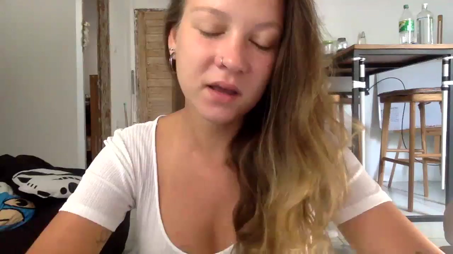 Gallery image thumbnail from Qi_ra's myfreecams stream on, 09/06/2023, 24:00 image 1 of 20