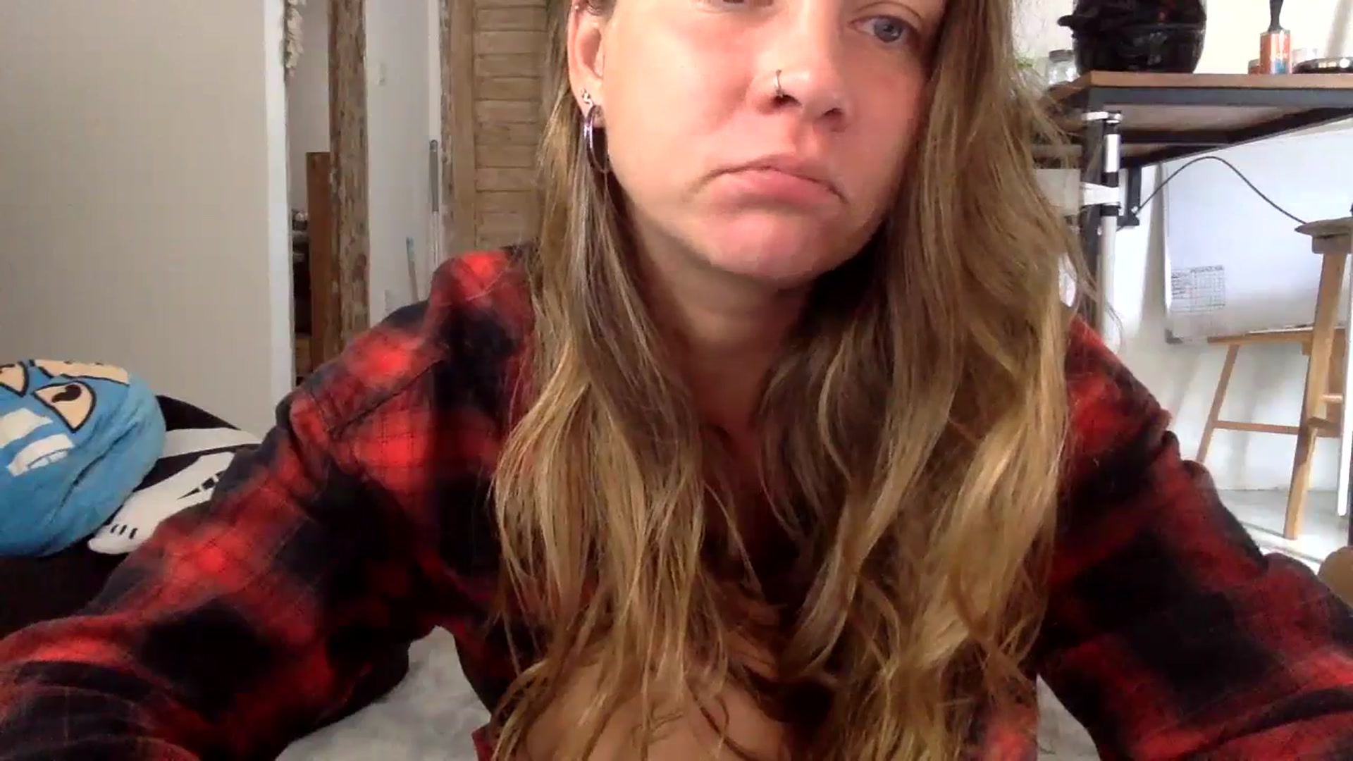 Gallery image thumbnail from Qi_ra's myfreecams stream on, 09/07/2023, 24:37 image 19 of 20