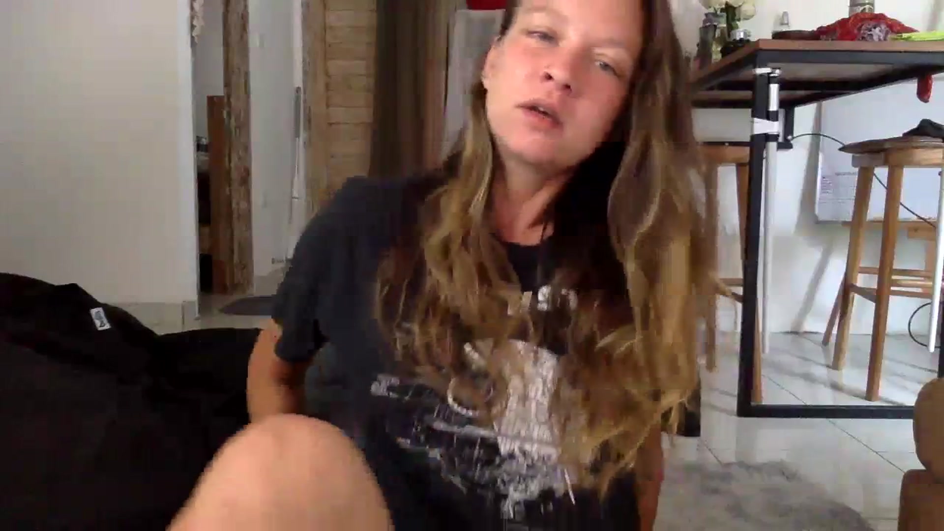 Gallery image thumbnail from Qi_ra's myfreecams stream on, 09/14/2023, 01:23 image 5 of 20