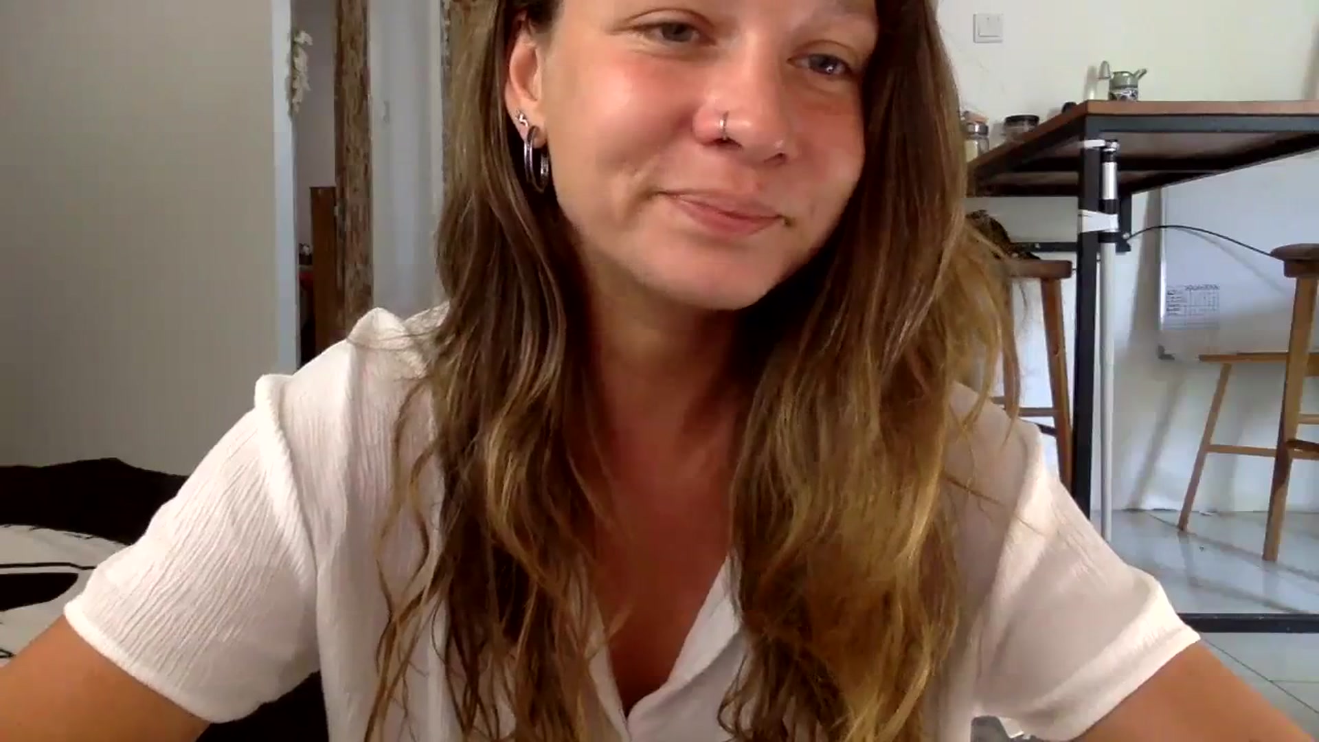 Gallery image thumbnail from Qi_ra's myfreecams stream on, 09/25/2023, 24:50 image 8 of 20