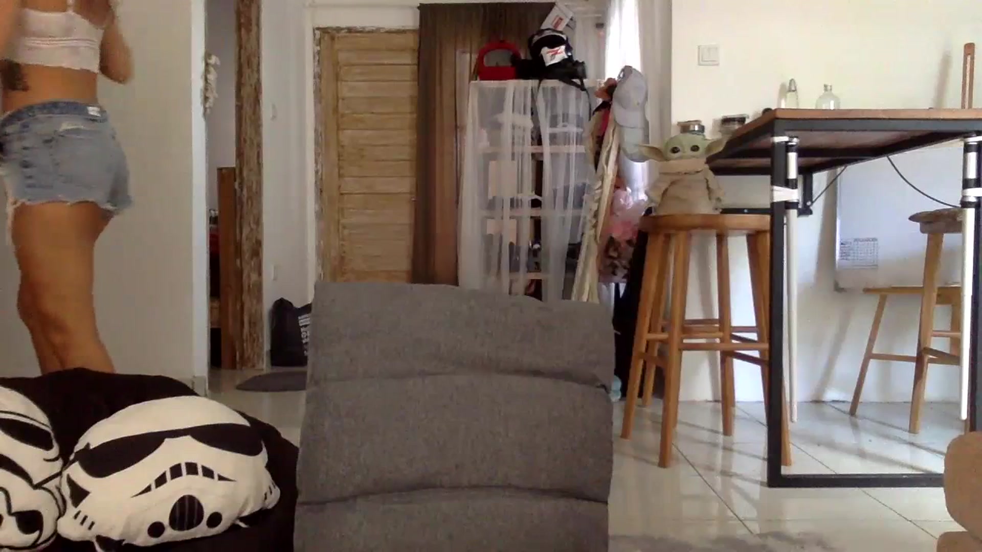 Gallery image thumbnail from Qi_ra's myfreecams stream on, 09/27/2023, 24:51 image 12 of 20