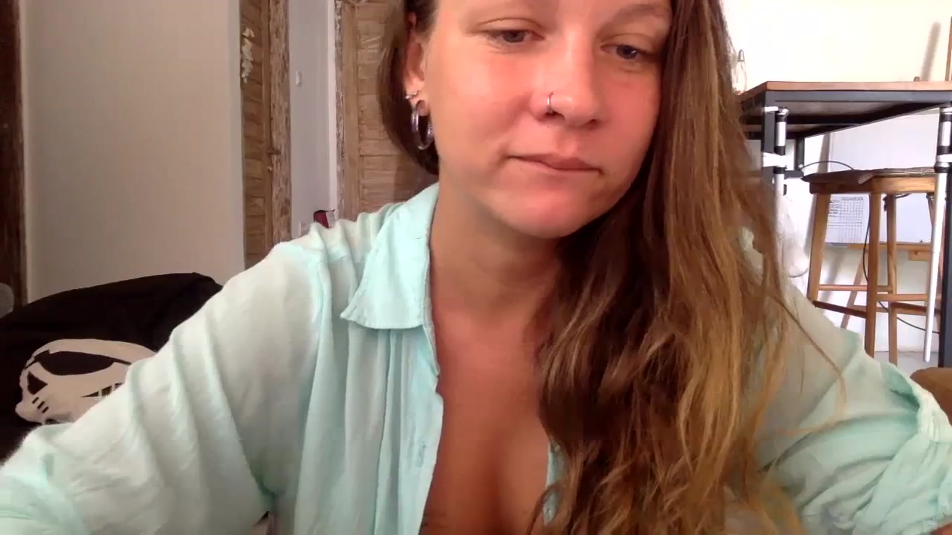 Gallery image thumbnail from Qi_ra's myfreecams stream on, 10/17/2023, 01:57 image 20 of 20