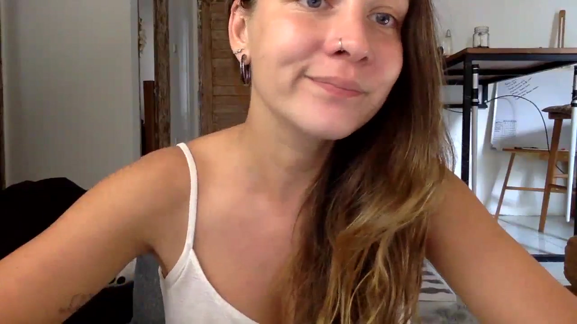 Gallery image thumbnail from Qi_ra's myfreecams stream on, 11/12/2023, 07:35 image 20 of 20
