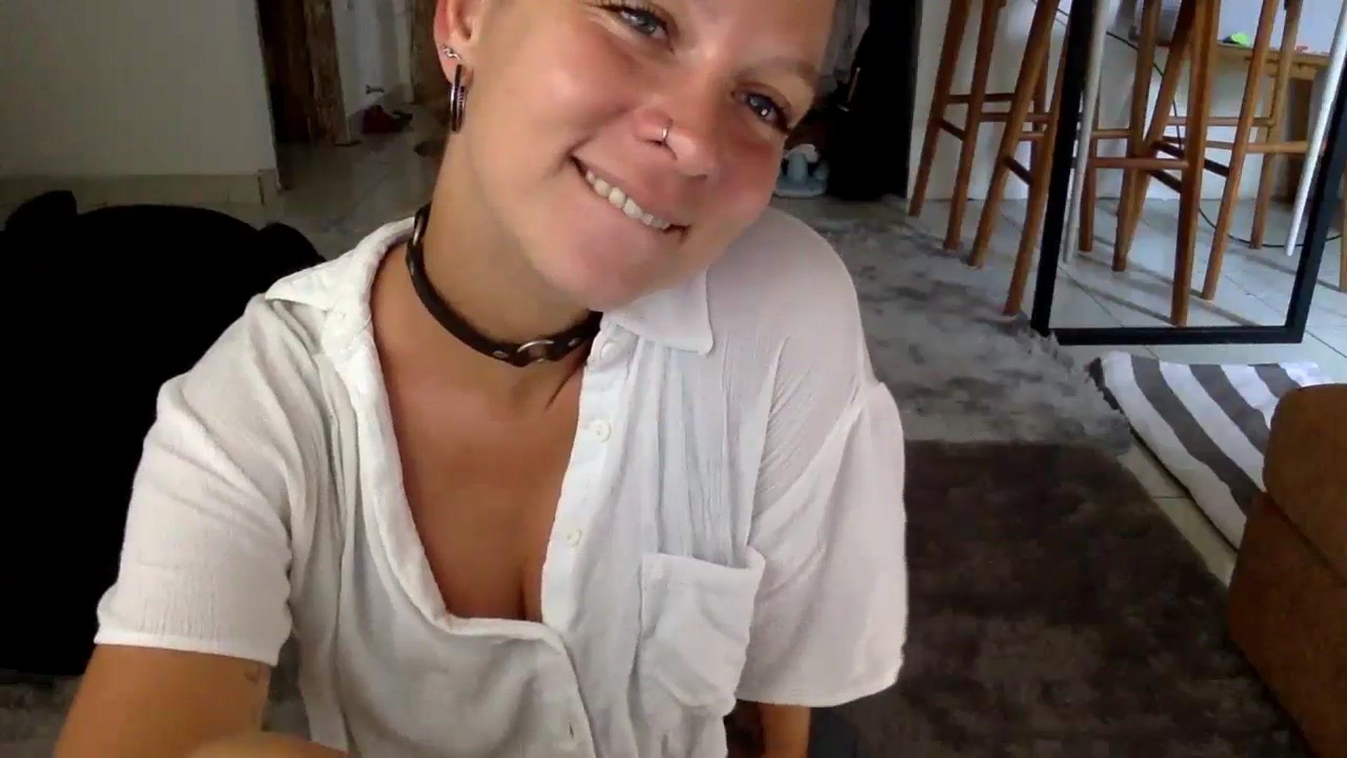 Gallery image thumbnail from Qi_ra's myfreecams stream on, 11/27/2023, 01:22 image 9 of 20