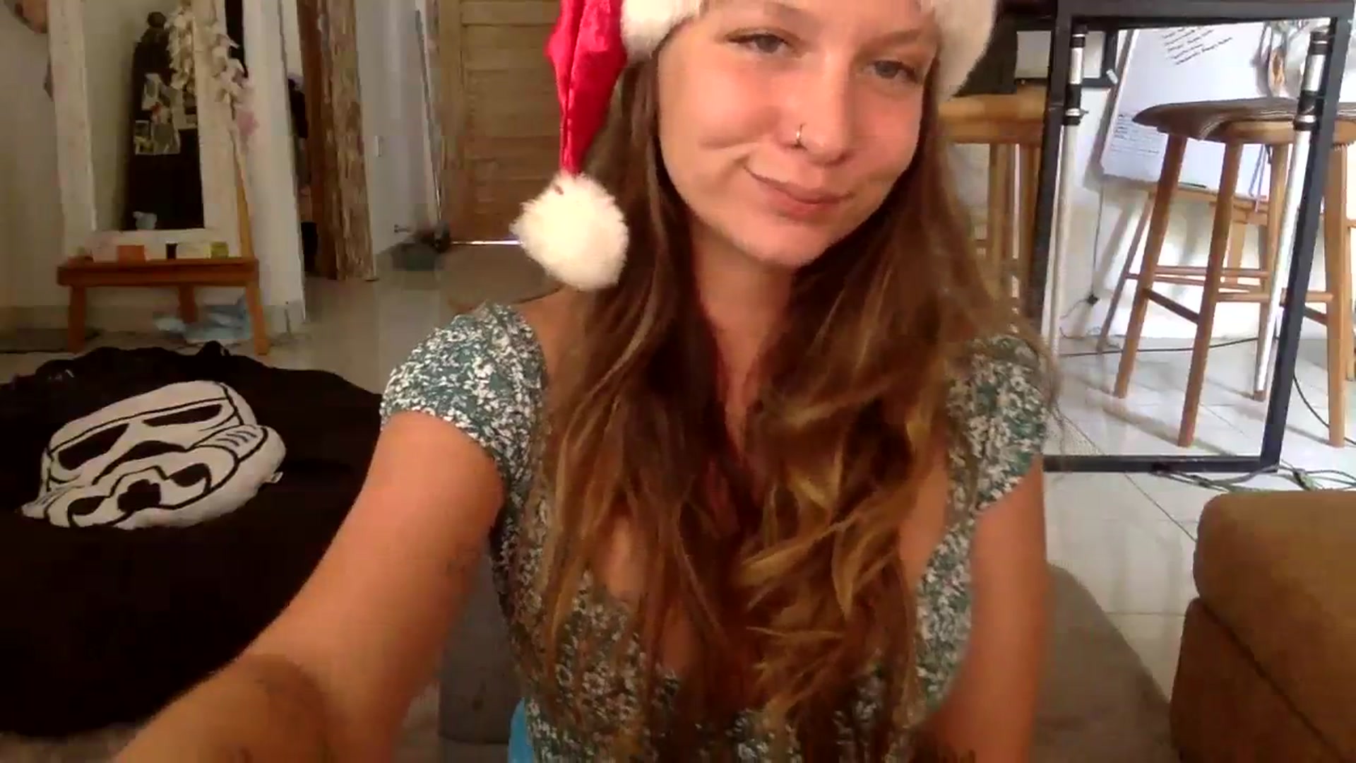 Gallery image thumbnail from Qi_ra's myfreecams stream on, 01/01/2024, 04:54 image 9 of 20
