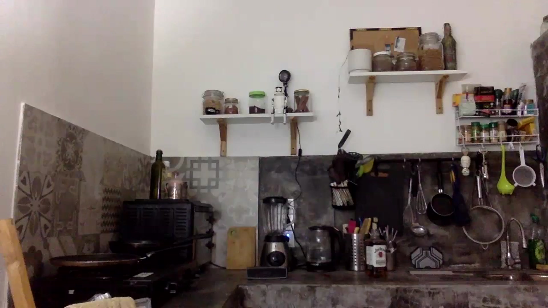 Gallery image thumbnail from Qi_ra's myfreecams stream on, 02/24/2024, 12:47 image 12 of 20