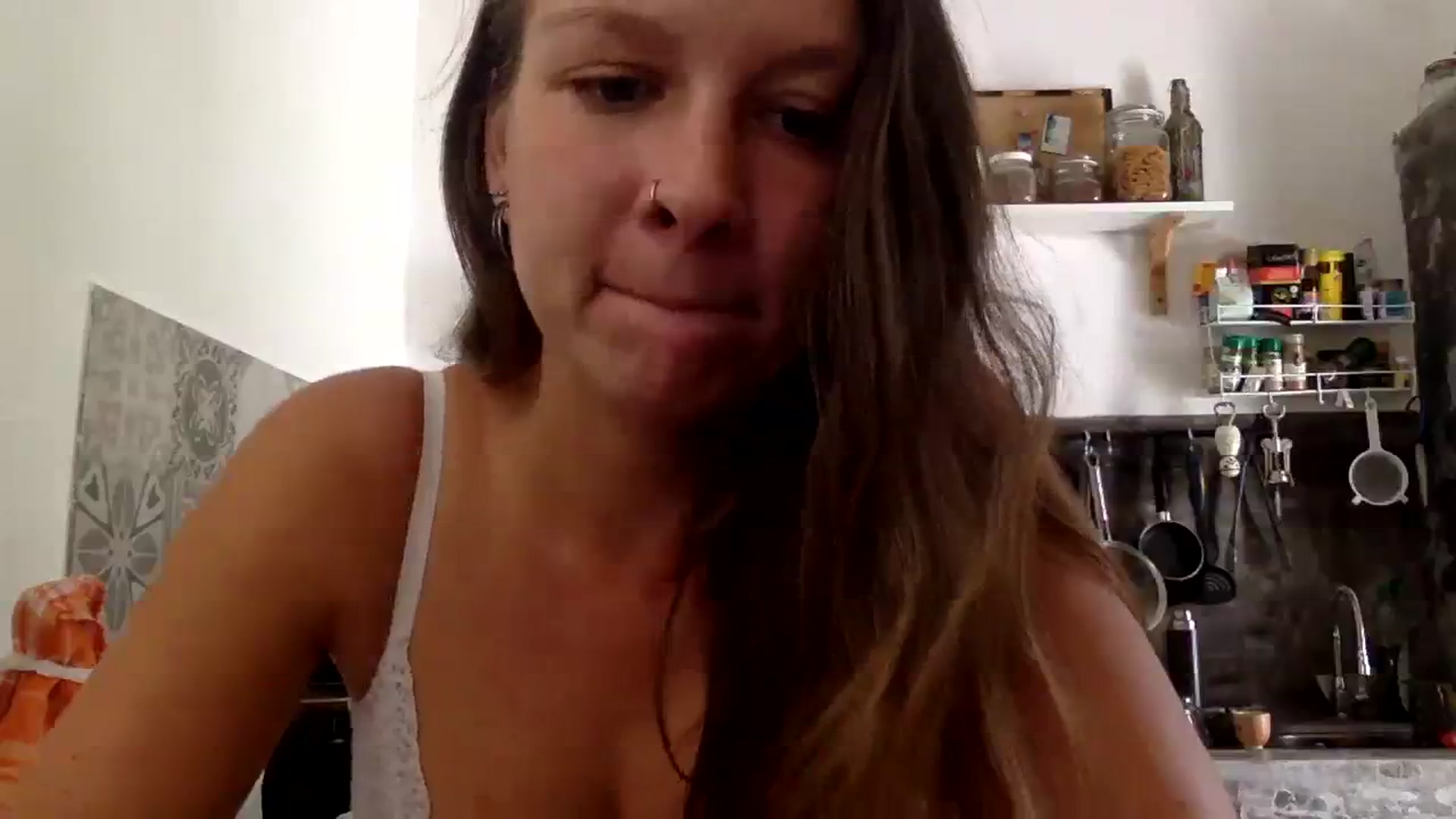 Gallery image thumbnail from Qi_ra's myfreecams stream on, 03/05/2024, 06:19 image 17 of 20
