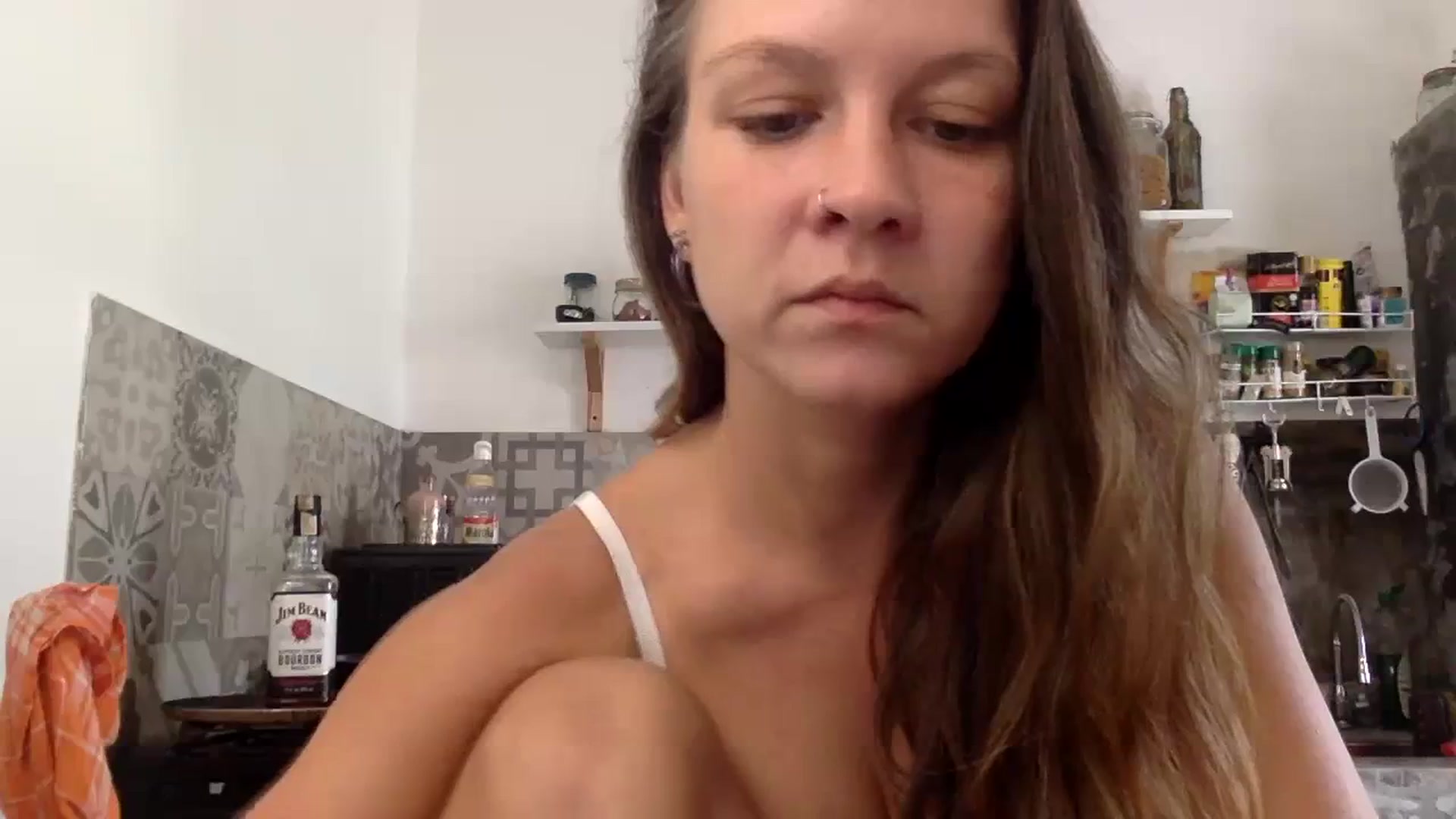 Gallery image thumbnail from Qi_ra's myfreecams stream on, 03/05/2024, 07:00 image 14 of 20