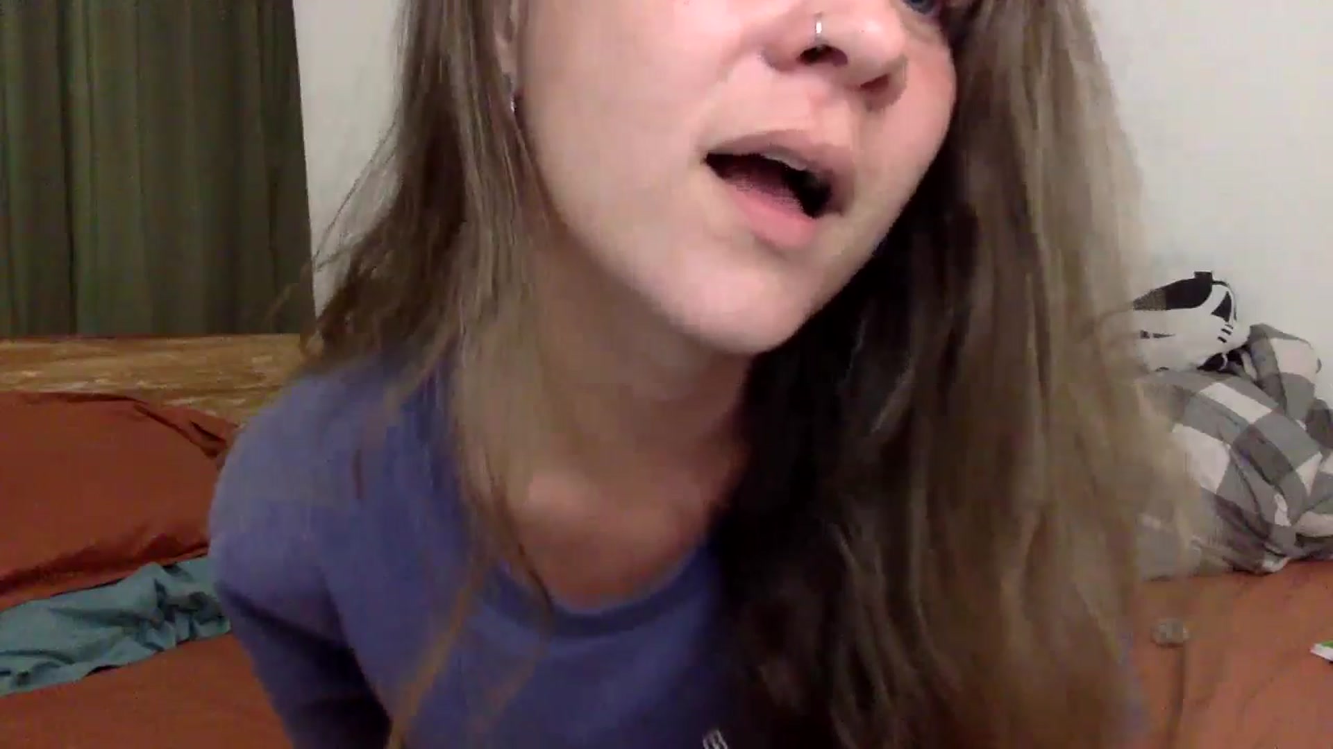 Gallery image thumbnail from Qi_ra's myfreecams stream on, 04/25/2024, 09:14 image 6 of 20