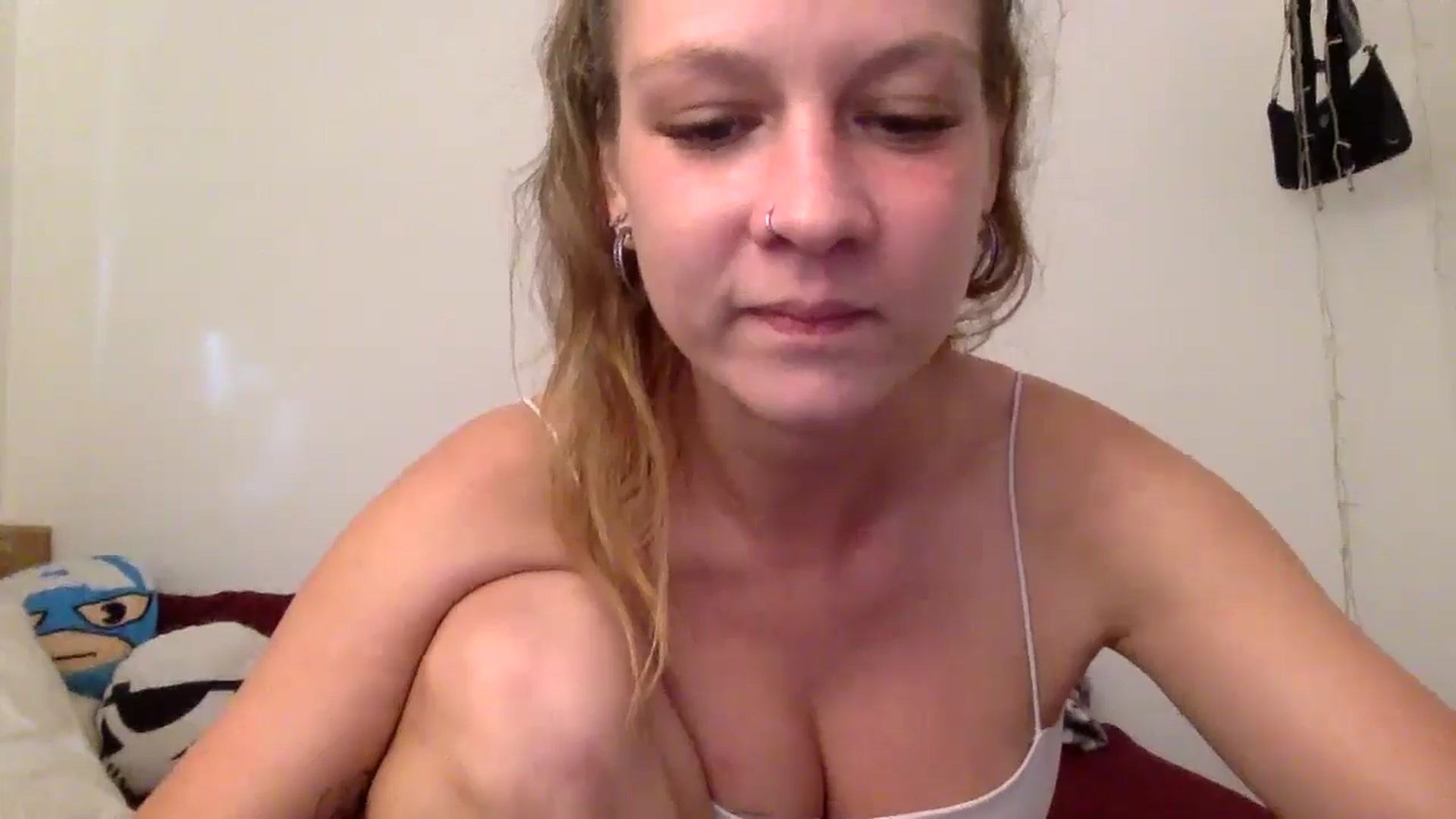 Gallery image thumbnail from Qi_ra's myfreecams stream on, 06/06/2024, 08:37 image 4 of 20