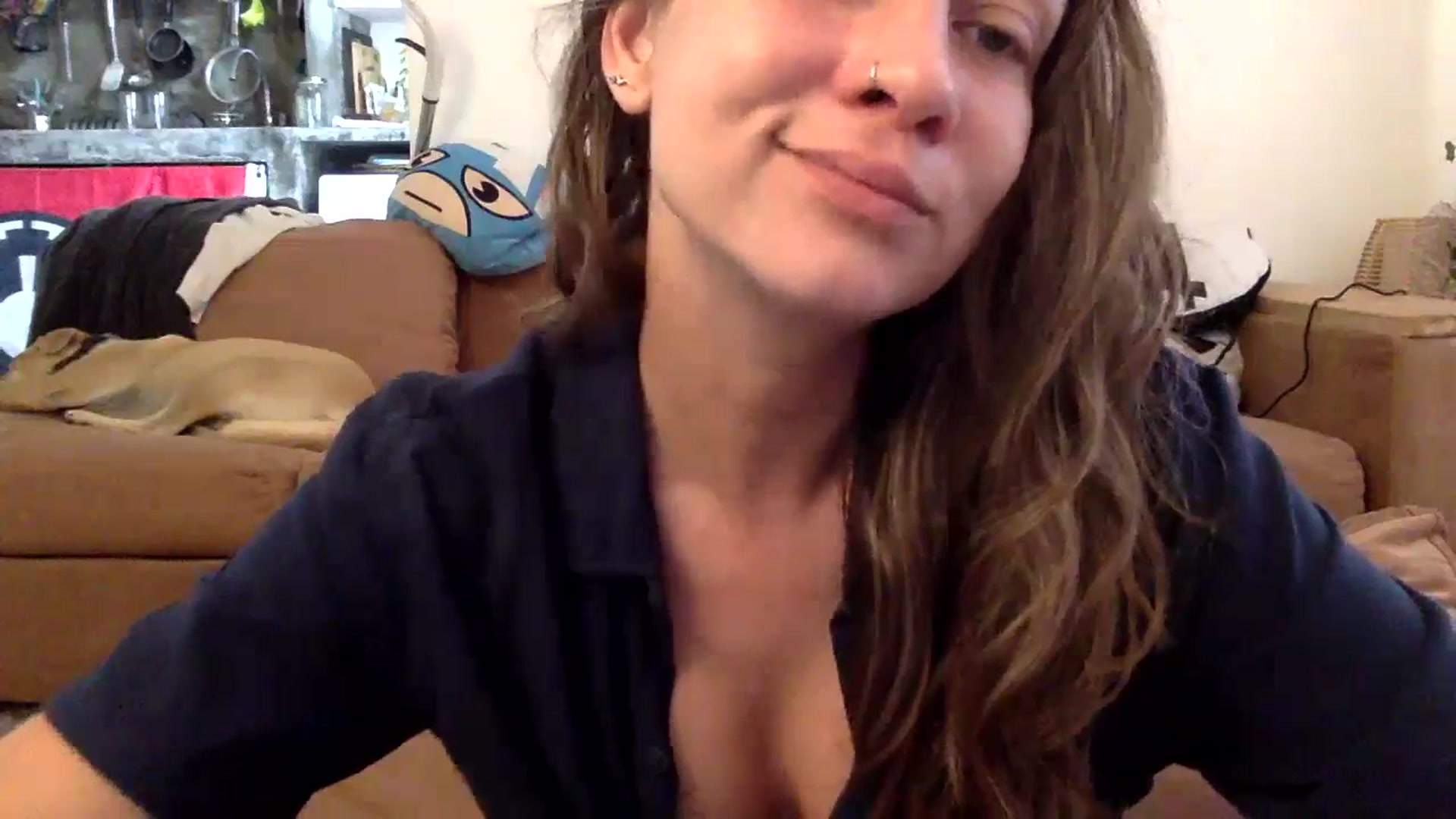 Gallery image thumbnail from Qi_ra's myfreecams stream on, 09/17/2024, 05:34 image 7 of 20