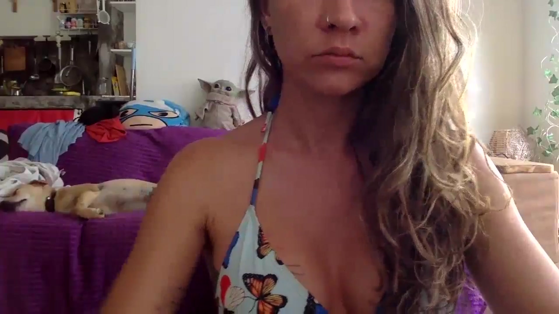 Gallery image thumbnail from Qi_ra's myfreecams stream on, 09/28/2024, 24:53 image 12 of 20