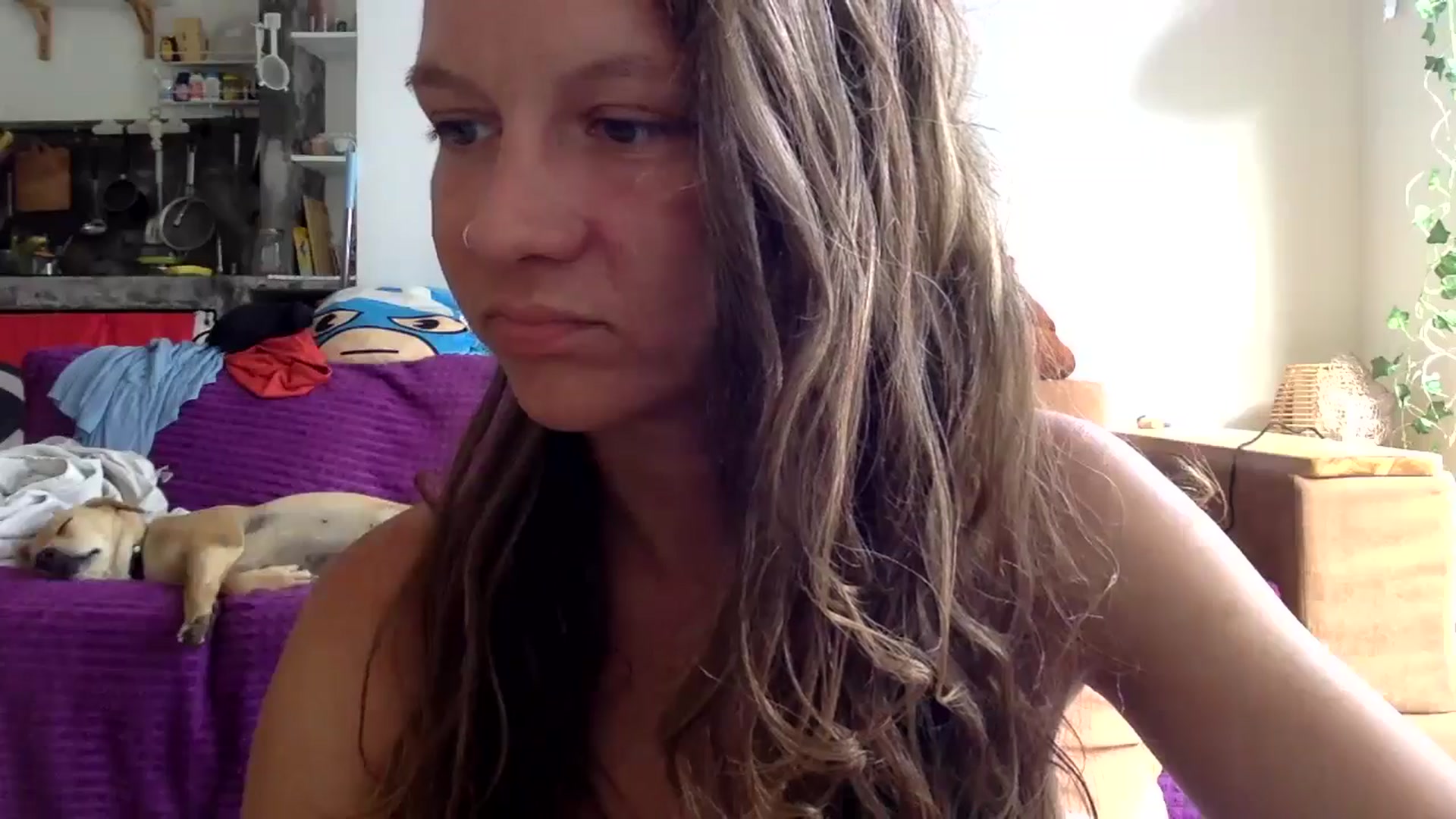 Gallery image thumbnail from Qi_ra's myfreecams stream on, 09/28/2024, 24:53 image 18 of 20