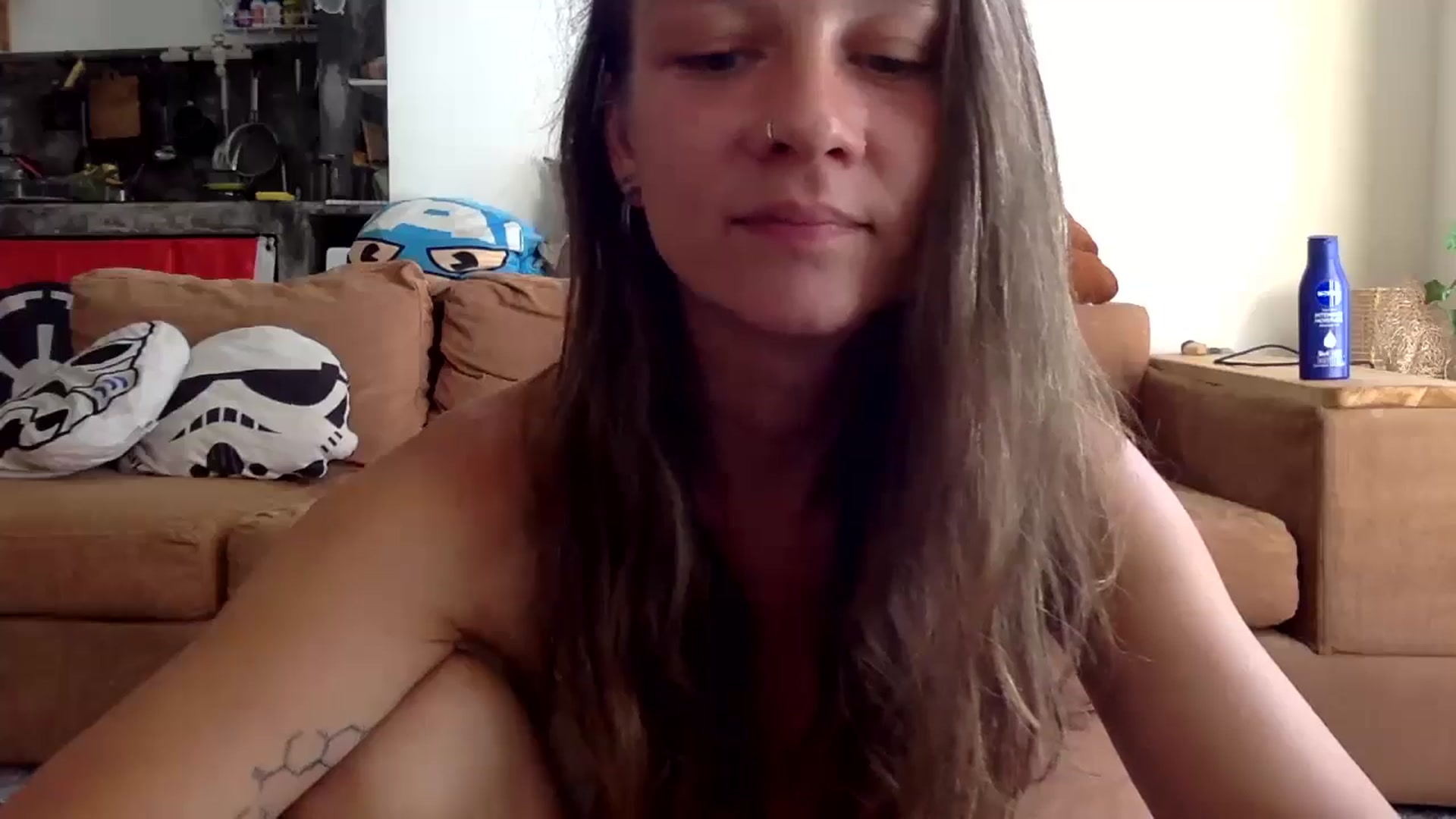 Gallery image thumbnail from Qi_ra's myfreecams stream on, 09/29/2024, 07:23 image 11 of 20