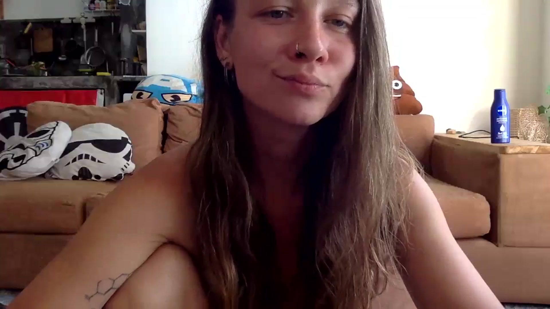 Gallery image thumbnail from Qi_ra's myfreecams stream on, 09/29/2024, 07:23 image 10 of 20